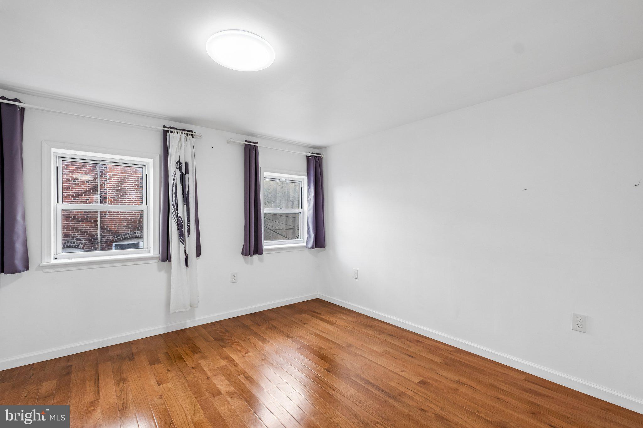 PASSYUNK SQUARE - Residential