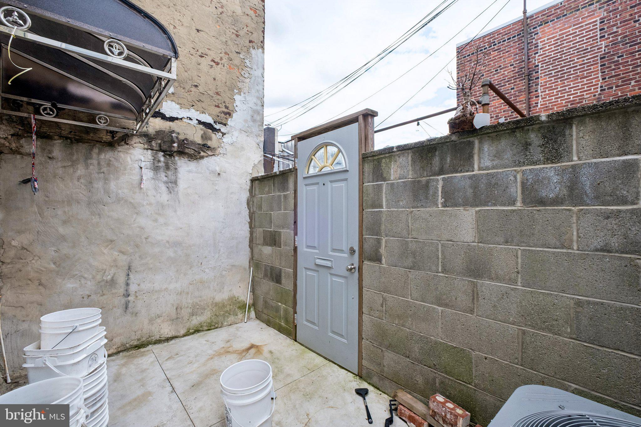 PASSYUNK SQUARE - Residential