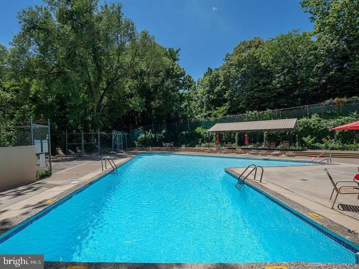 RIVER PARK - Residential