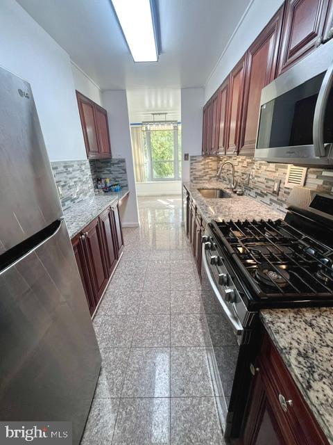 RIVER PARK - Residential