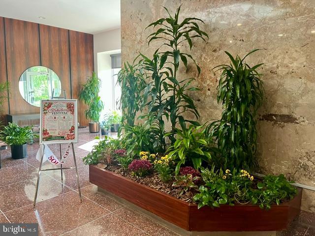 RIVER PARK - Residential