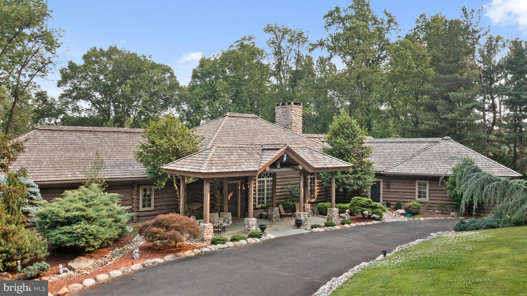 PENNOCK WOODS - Residential