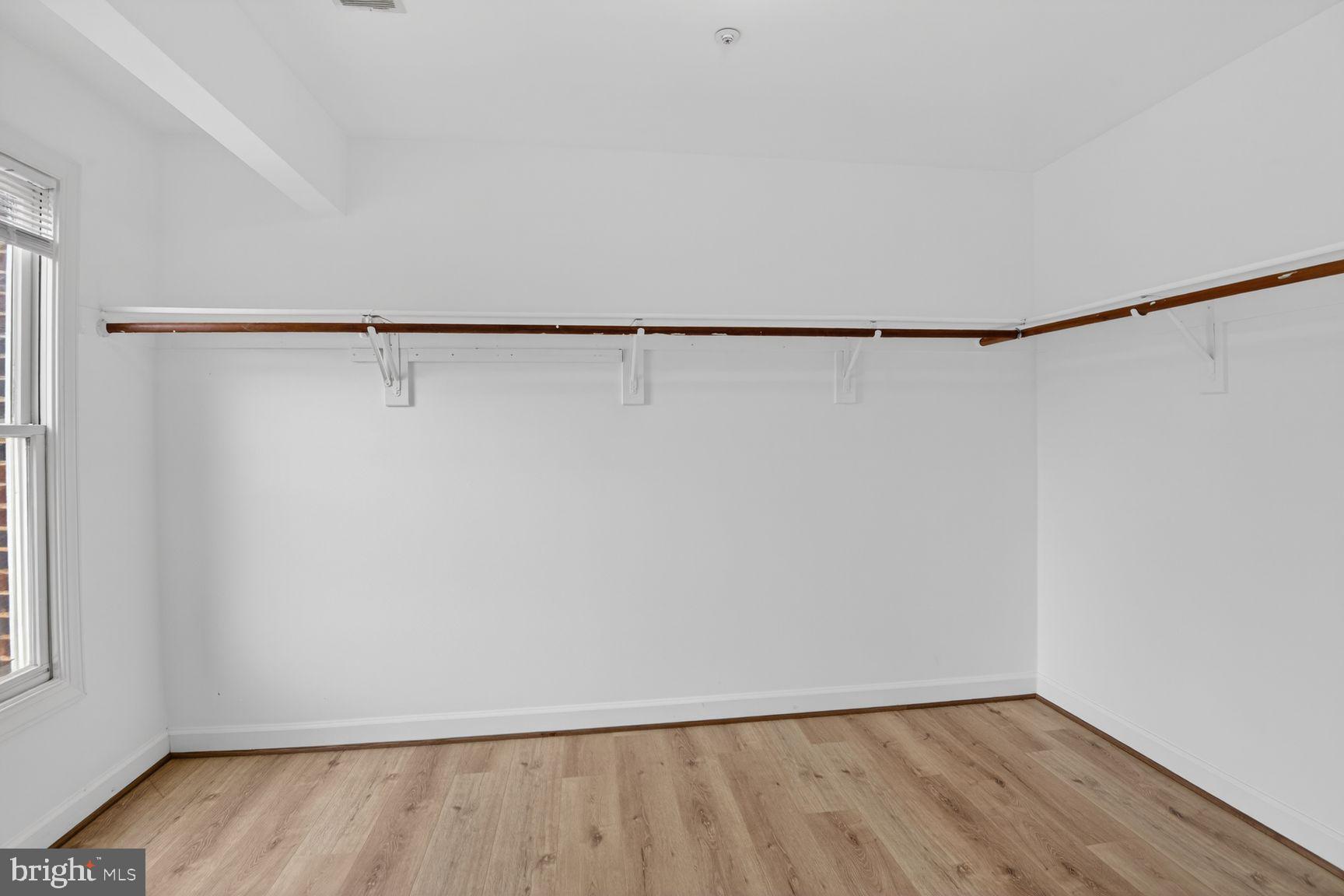 SPRINGFIELD MANOR - Residential