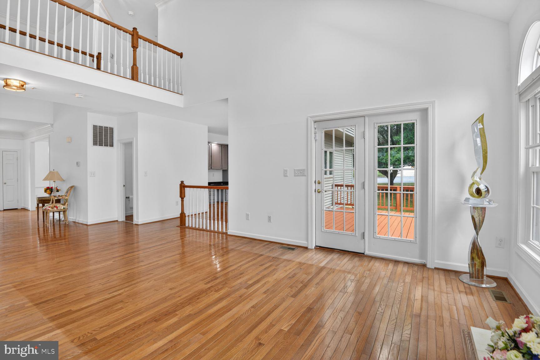 SPRINGFIELD MANOR - Residential