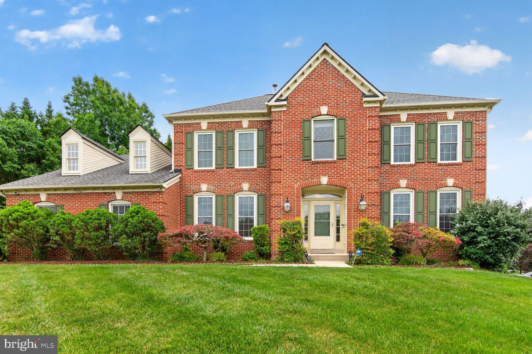 SPRINGFIELD MANOR - Residential
