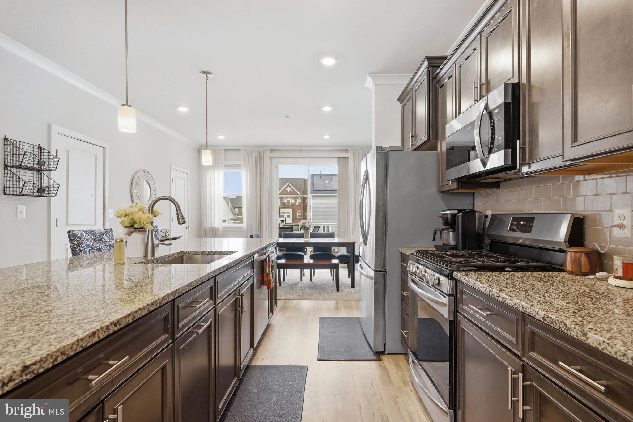 ST. CHARLES TOWNS - Residential