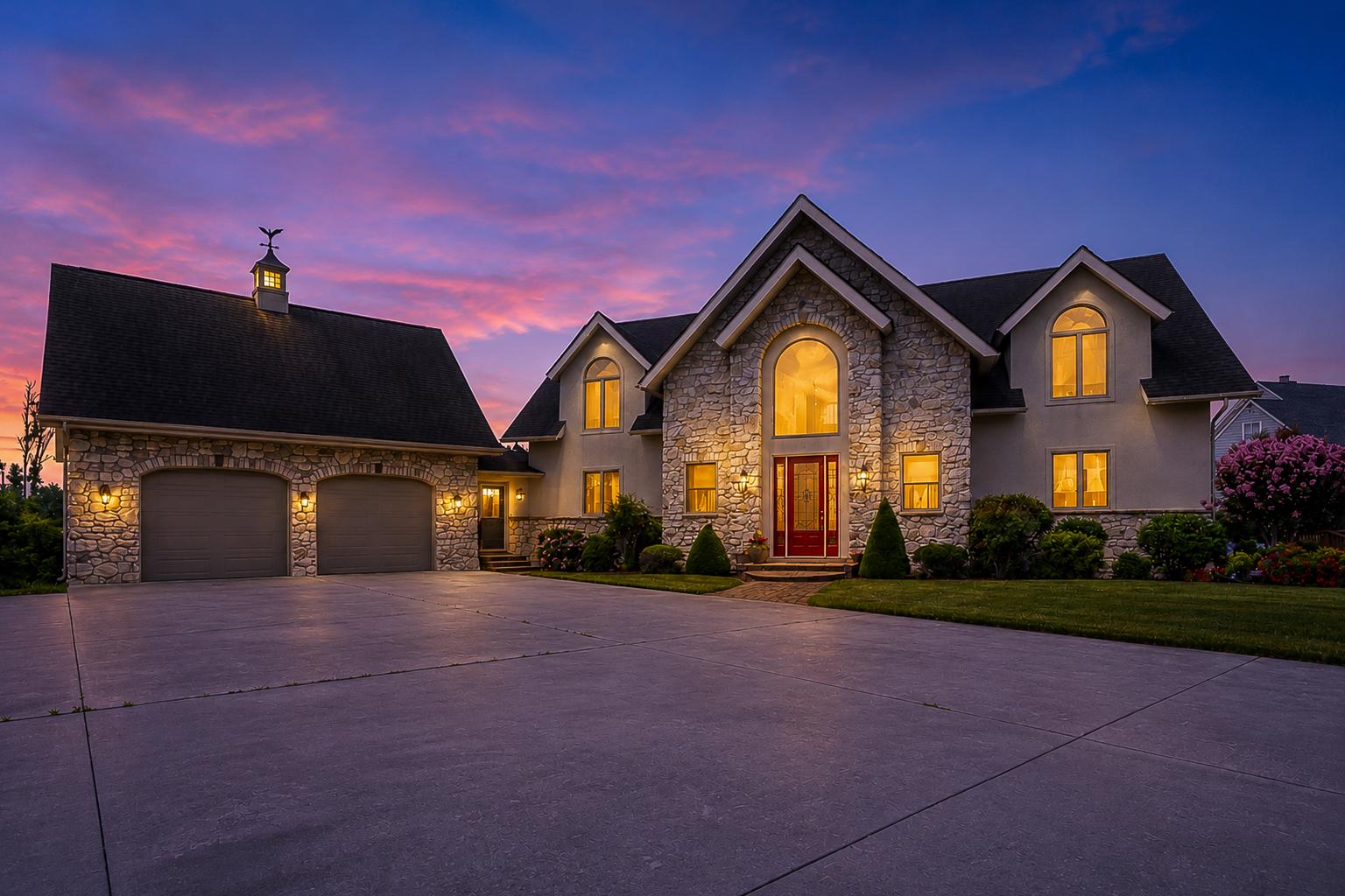 SUNSET POINTE - Residential