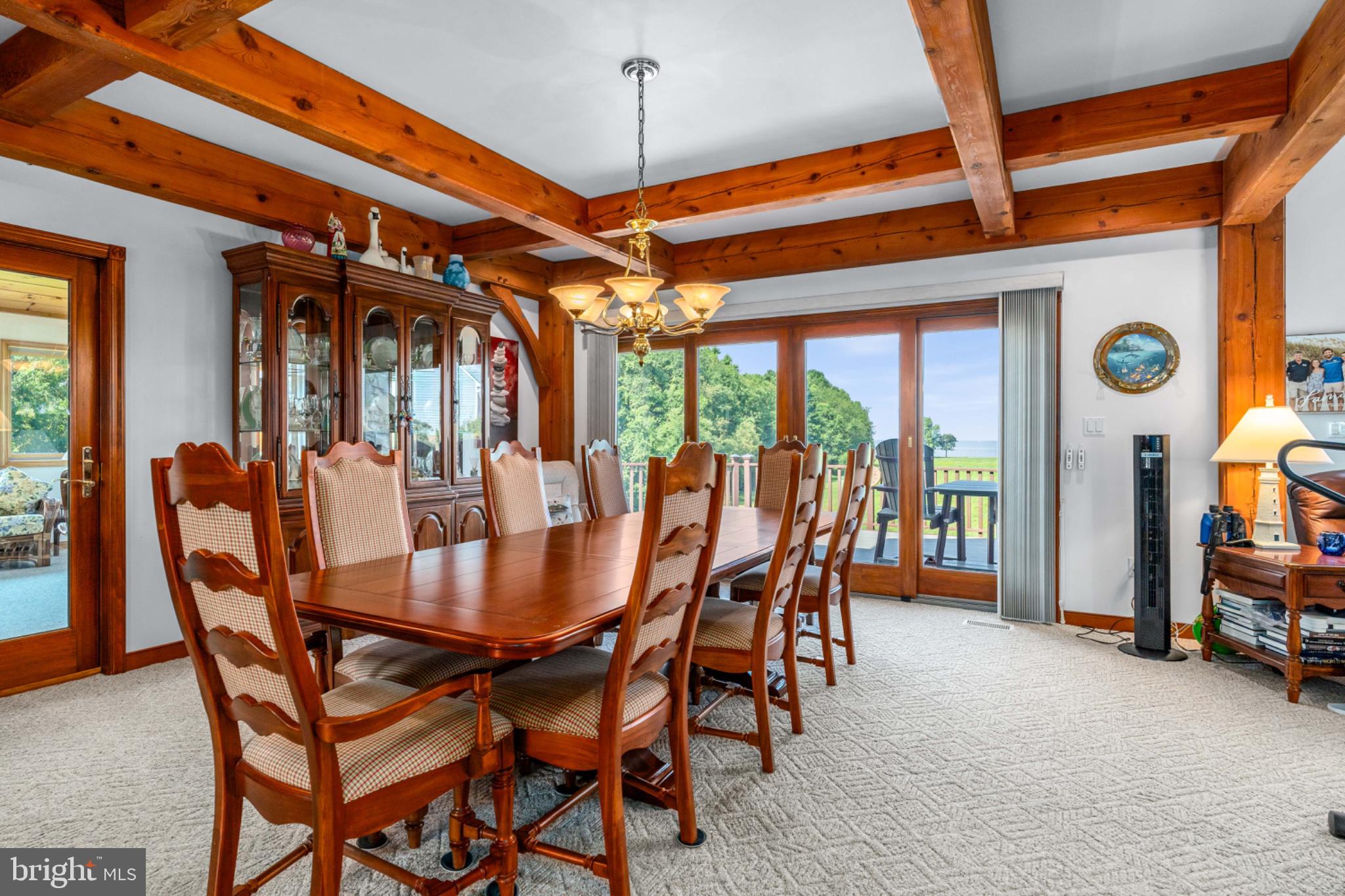 SUNSET POINTE - Residential