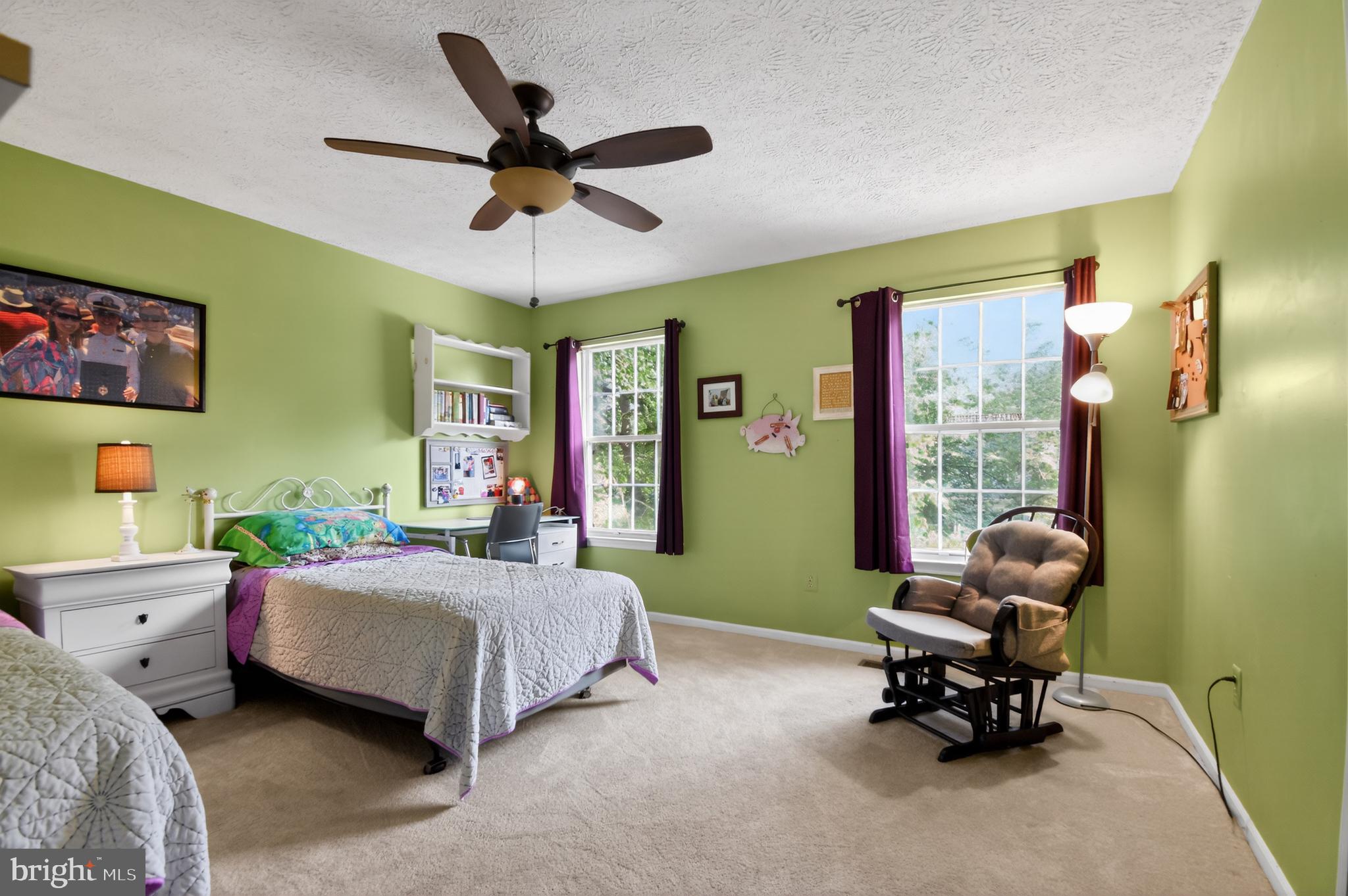 CROFTON WOODS - Residential