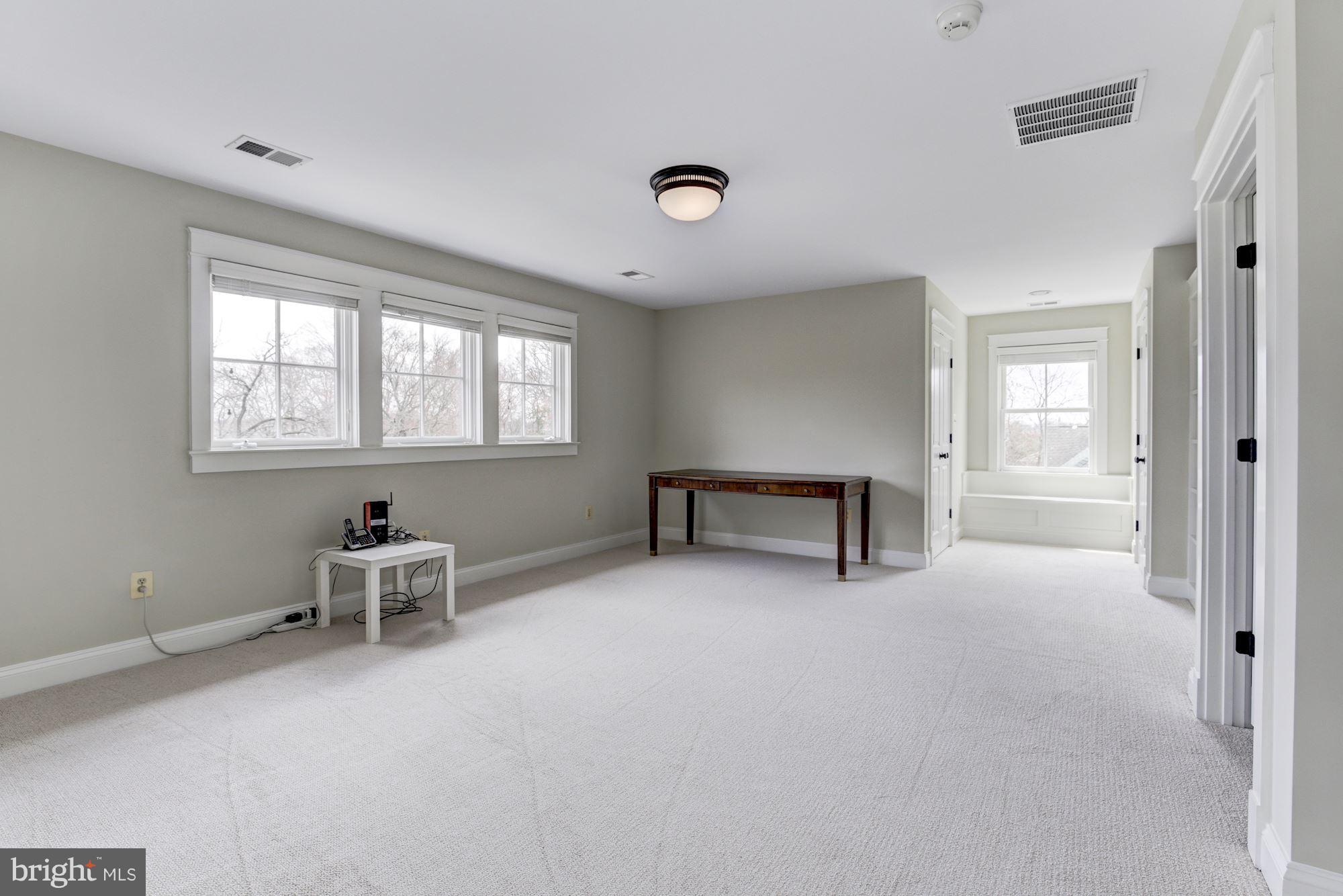 NORTH ARLINGTON - Residential