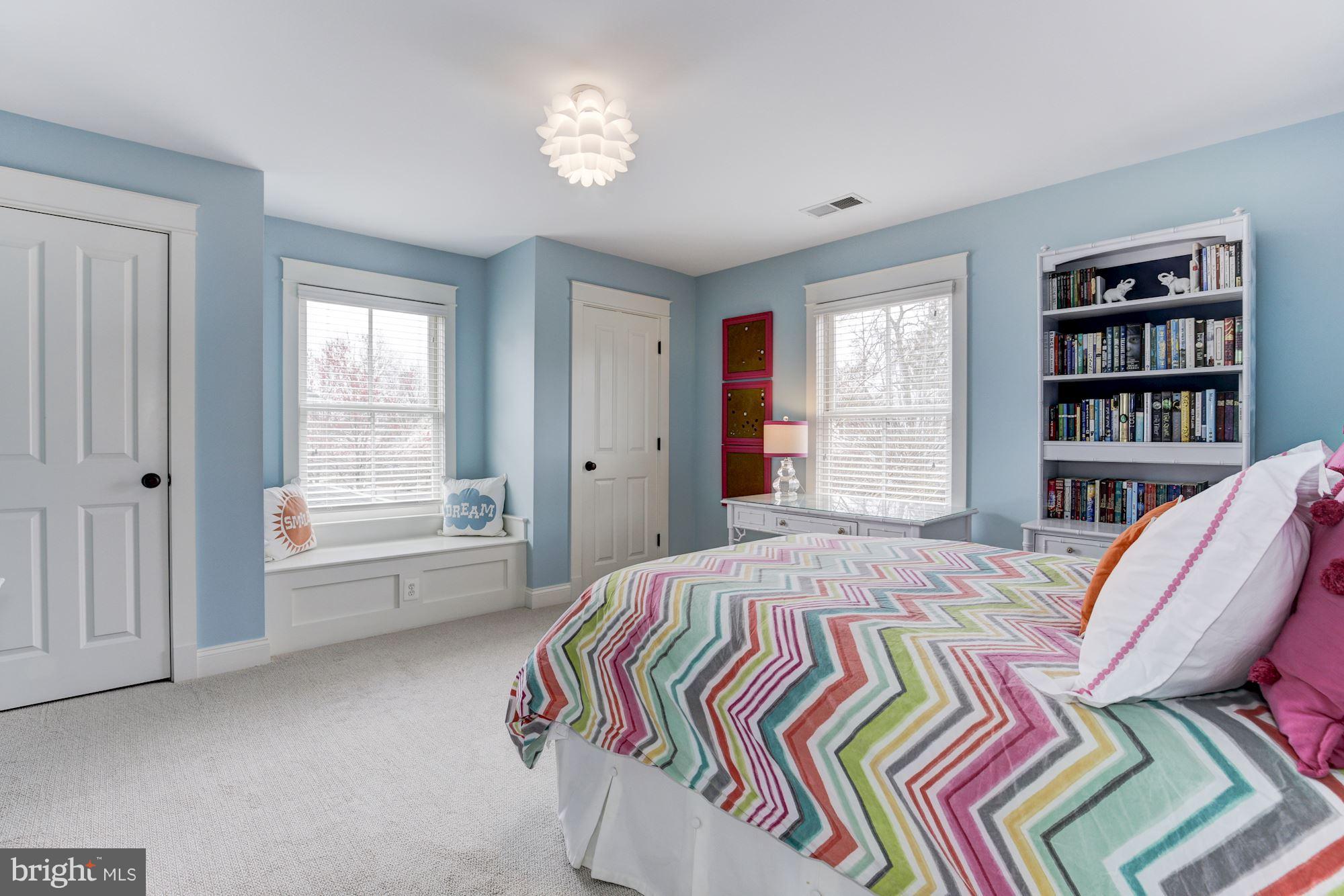 NORTH ARLINGTON - Residential