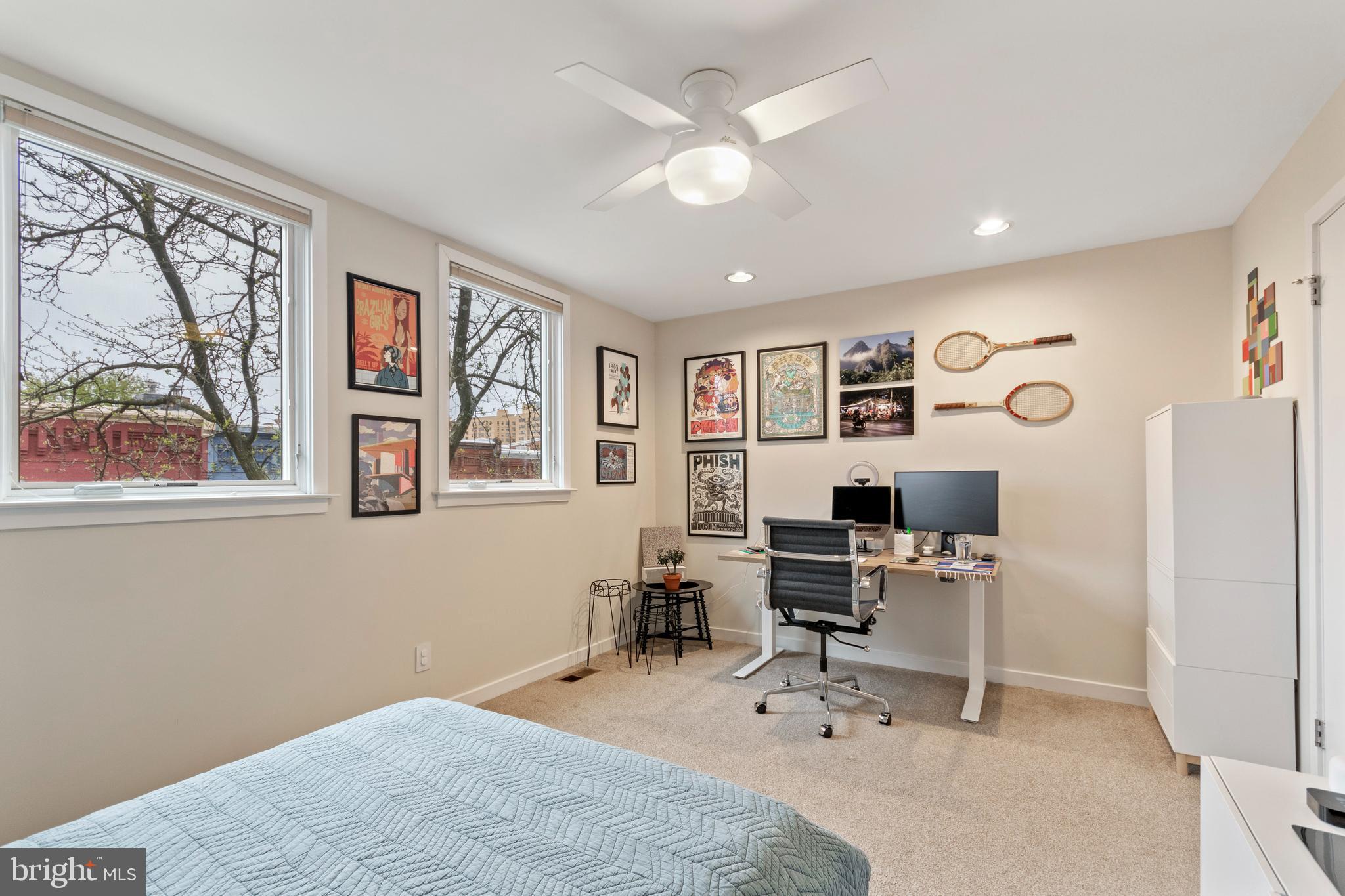 ART MUSEUM AREA - Residential Lease