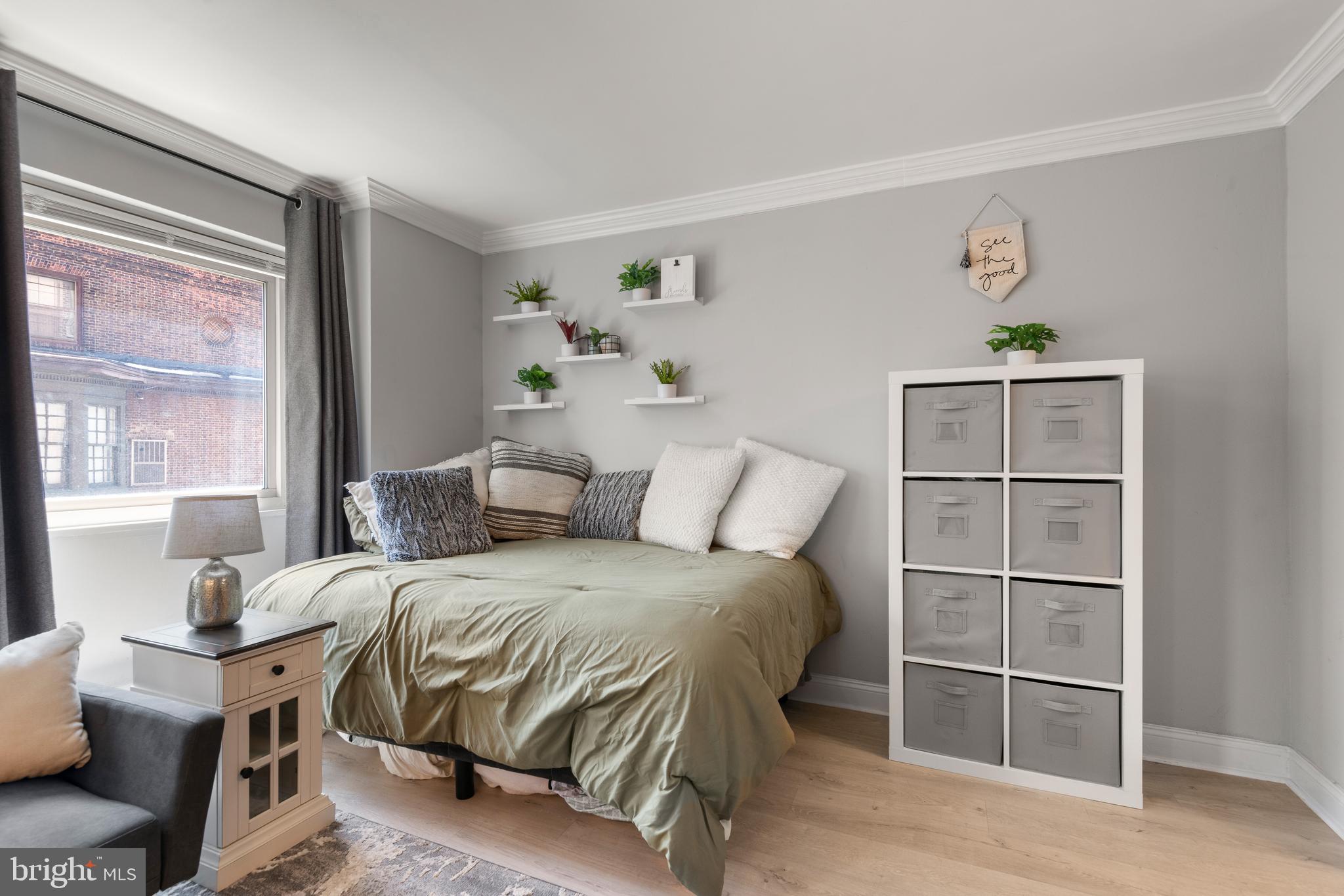 RITTENHOUSE SQUARE - Residential