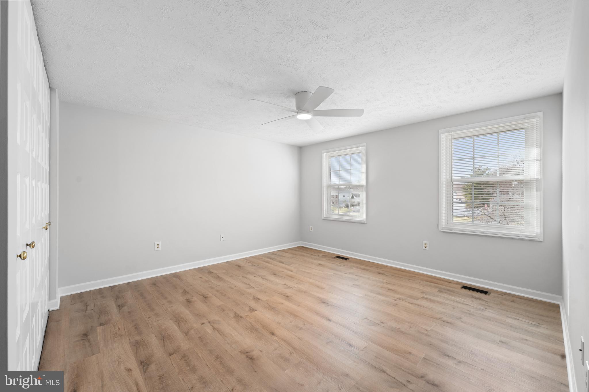 MILL CREEK SOUTH - Residential Lease