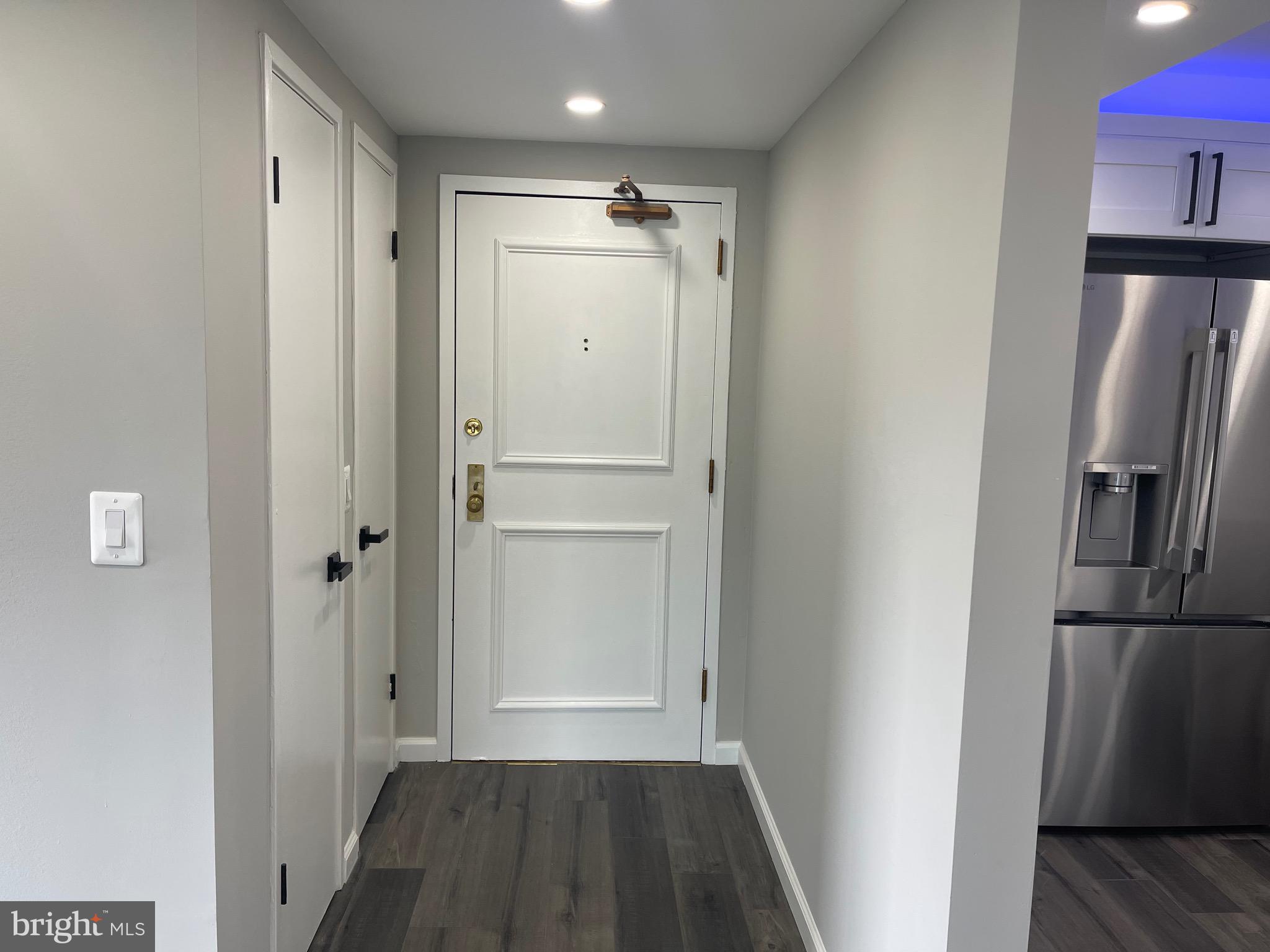 ALEXANDRIA KNOLLS - Residential