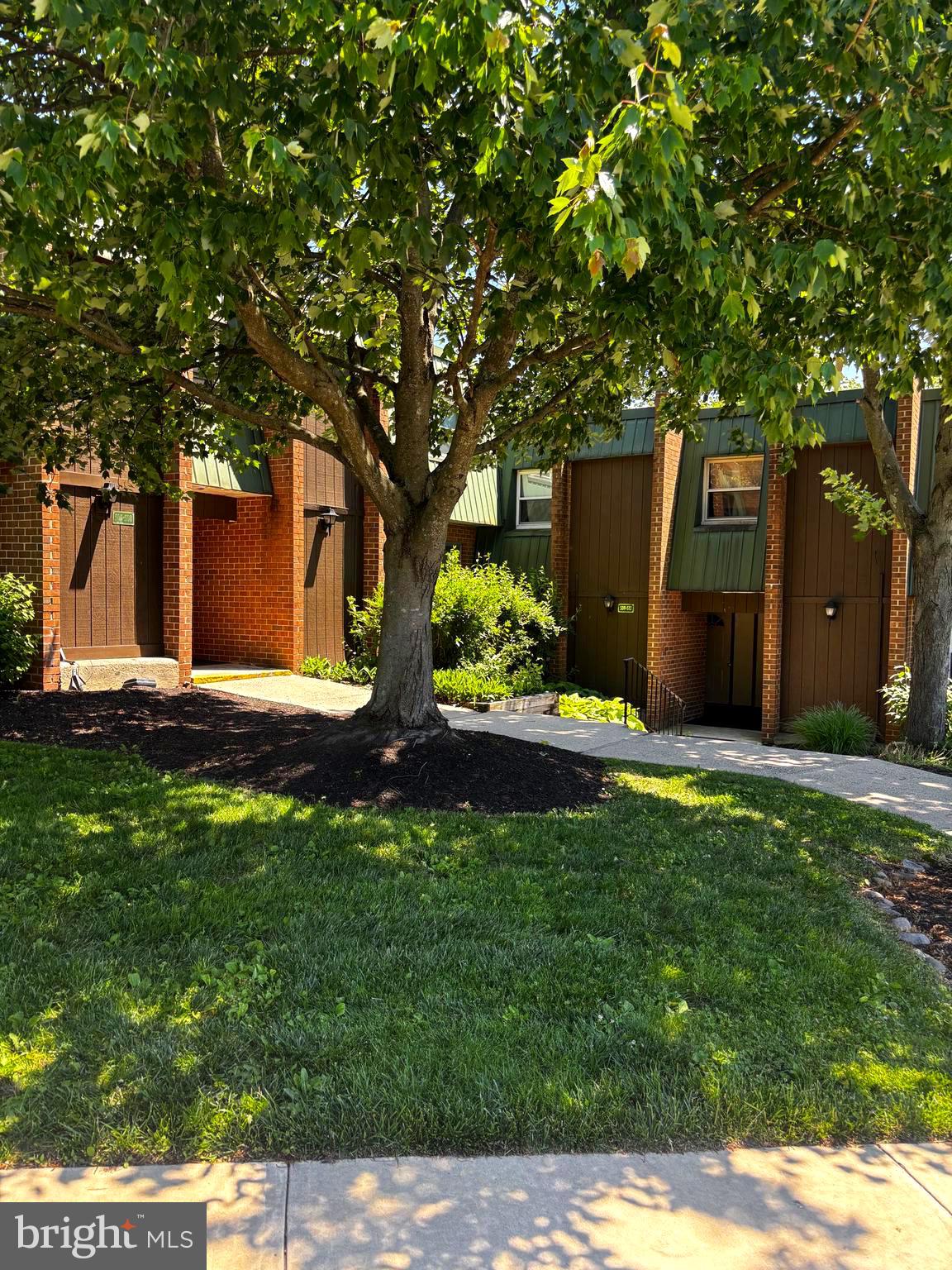THE MEADOWS - Residential