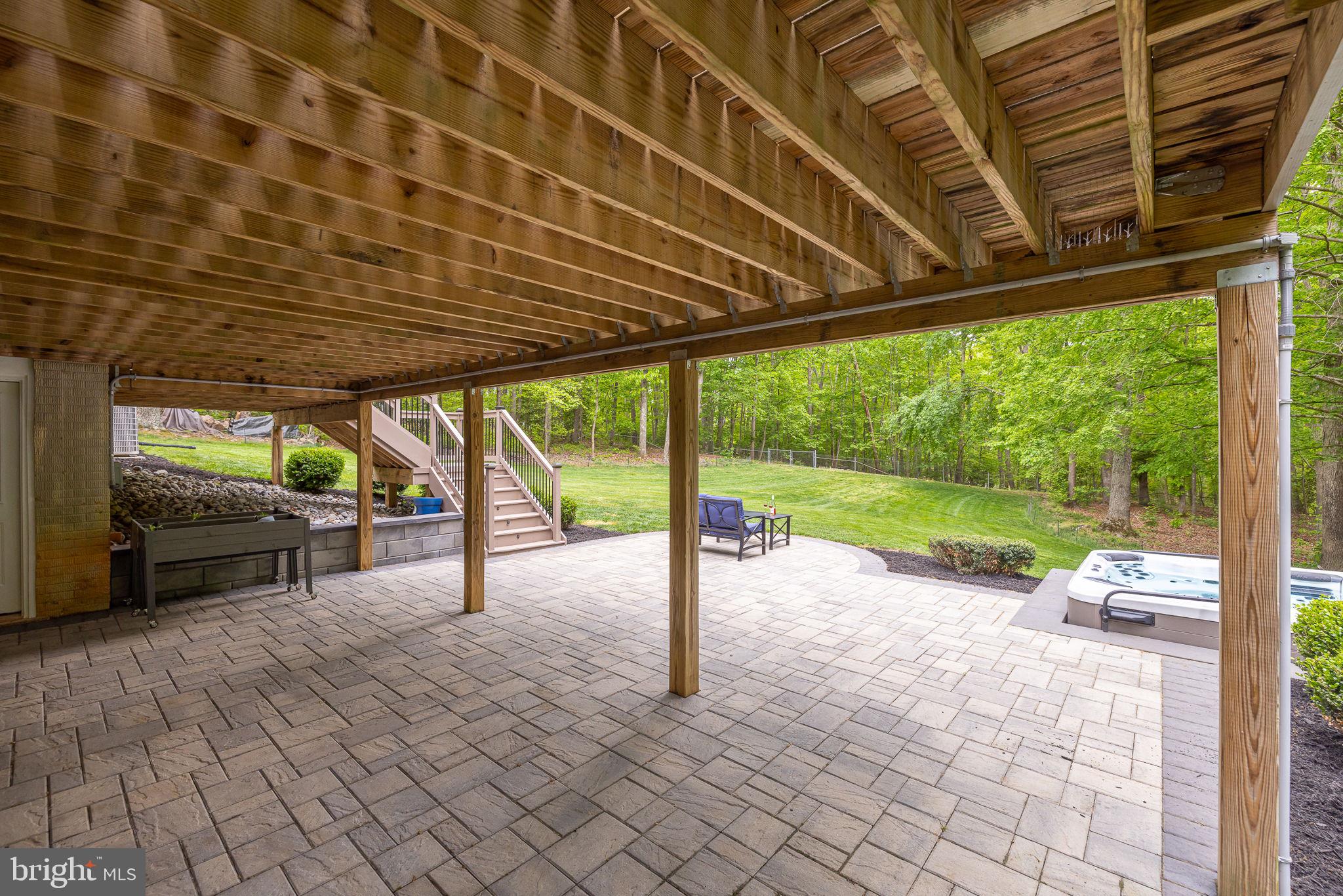 OAKWOOD ESTATES - Residential