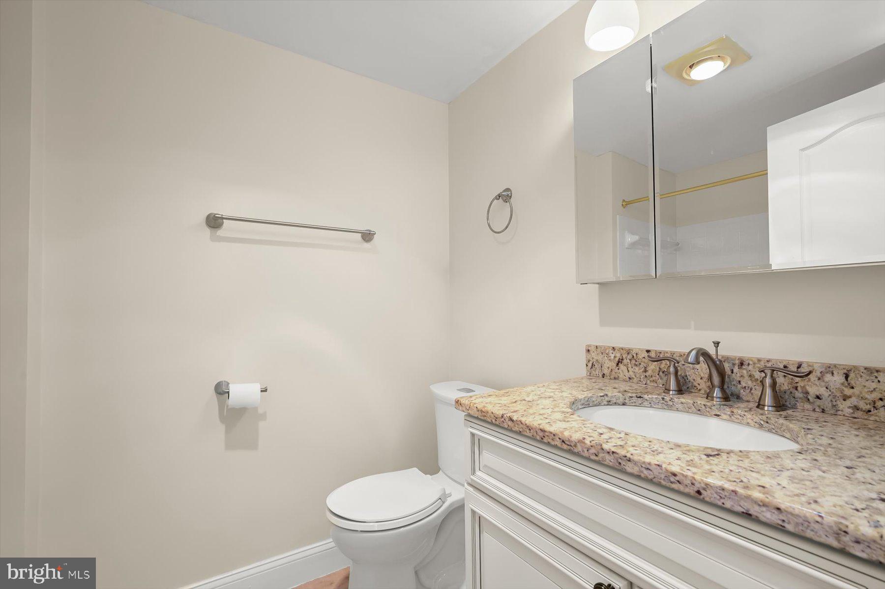 WATERMARK PLACE CONDOMINIUMS - Residential