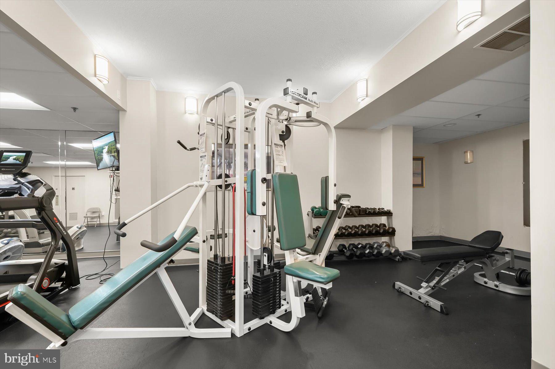 WATERMARK PLACE CONDOMINIUMS - Residential
