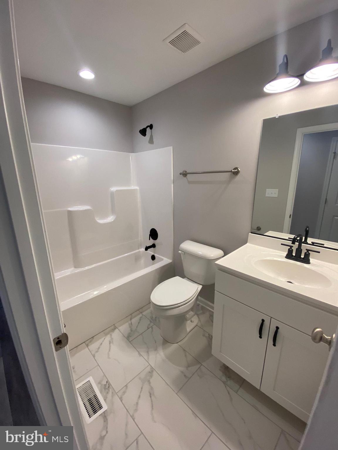 PRENTISS POINT - Residential