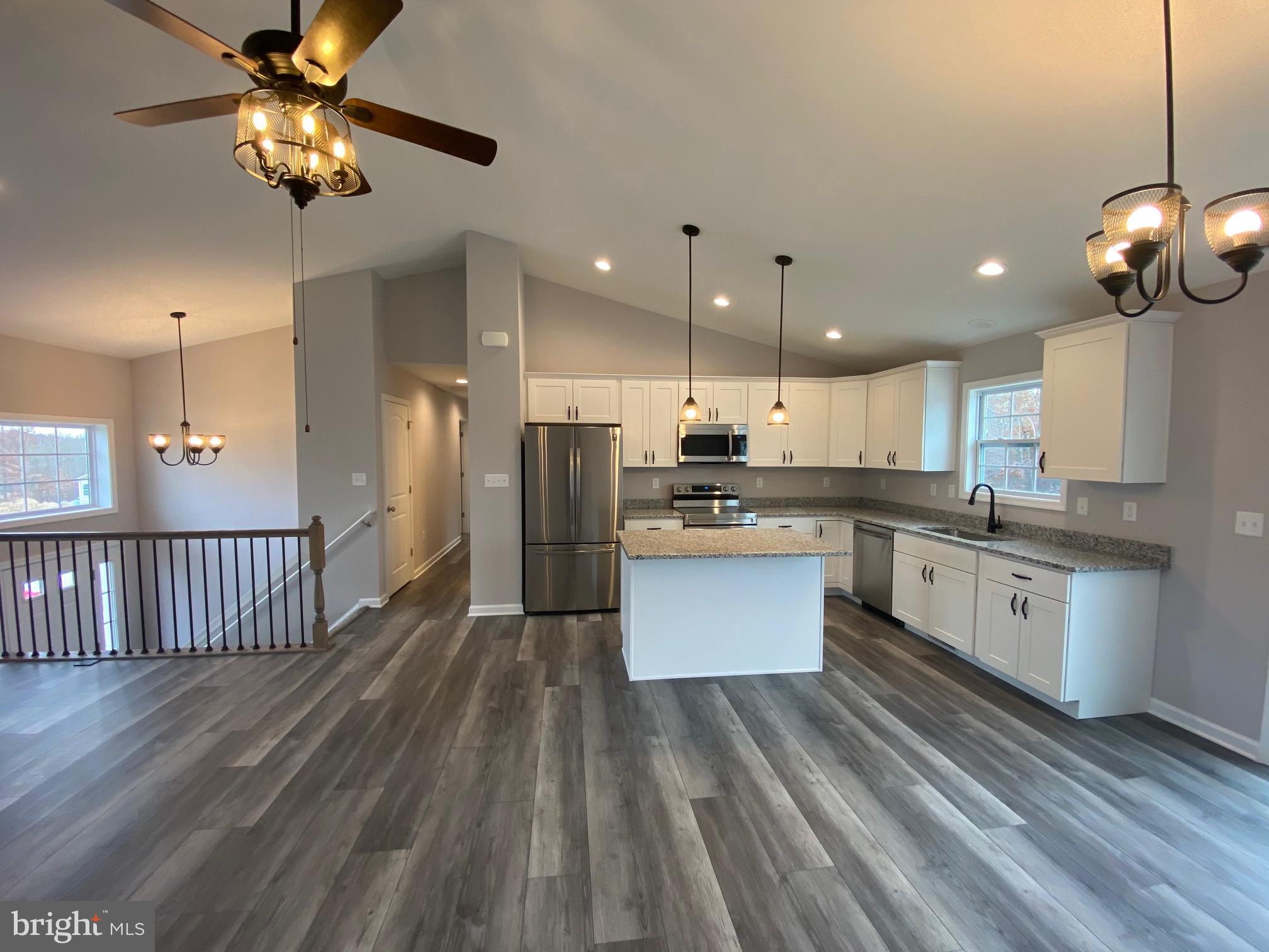 PRENTISS POINT - Residential