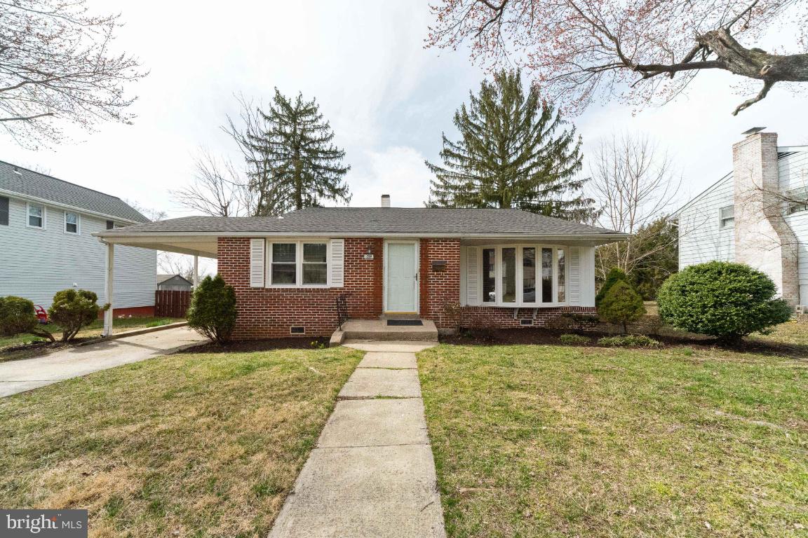 Freshly painted beautiful brick-front single-family home in a desirable neighborhood, wonderful location, awesome school district, and no HOA!!! You are going to love this open-concept floor plan with a double high ceiling in the living area.  The large bay window offers lots of natural sun lights. Well-designed space gives you a total of 5 spacious bedrooms and 3 full baths. A fully finished basement with one full bath brings you lots of conveniences. Not mentioned the newer roof and windows installed and the master bathroom shower is recently upgraded. Enjoy the benefit that the Orchard Hills community offers you!  nice and quiet neighborhood and at the same time easy accessing to routes 695 and 45, close to many designed shopping and kitchens. You don't want to miss this gem in the community.