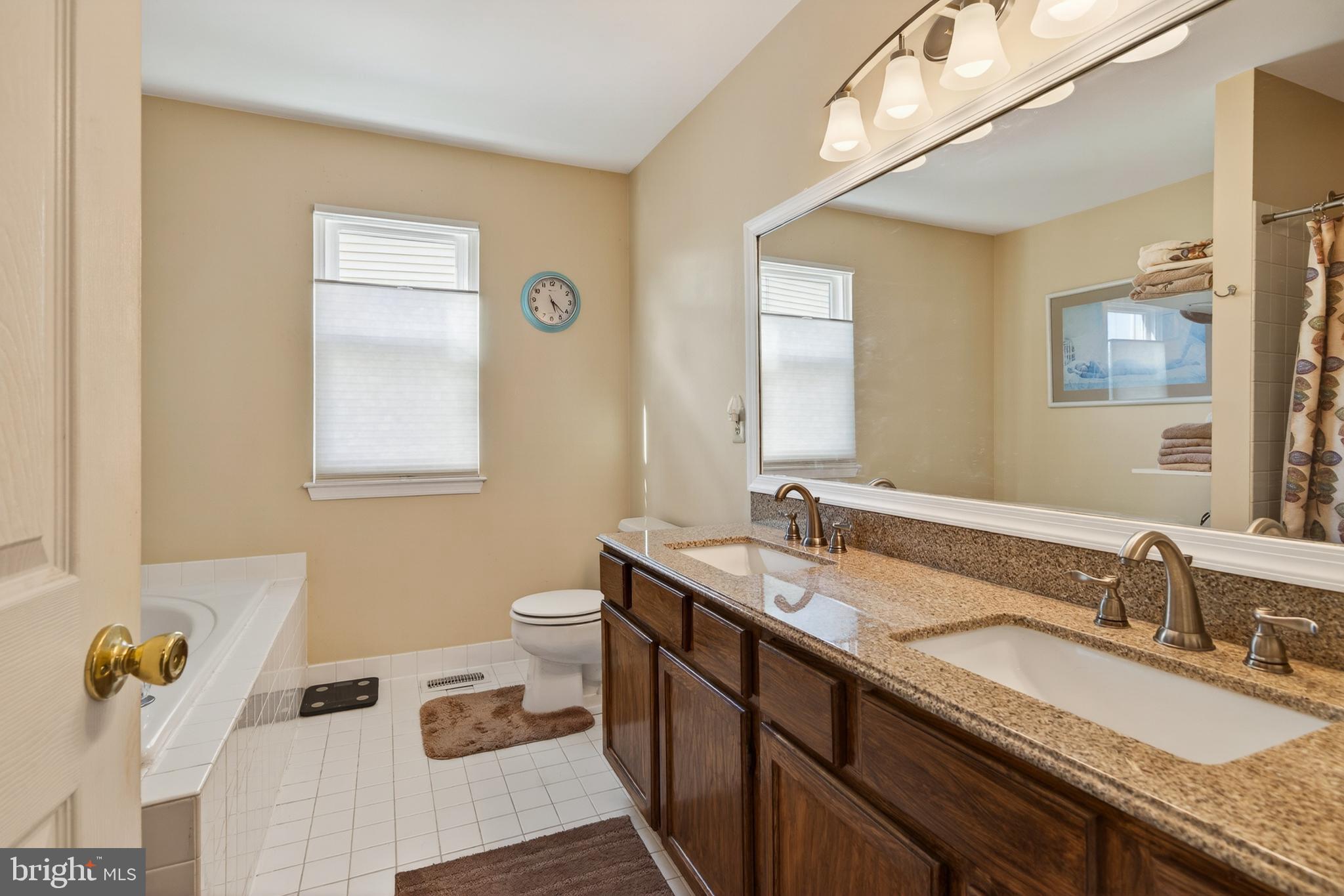 PERKIOMEN GREENE - Residential