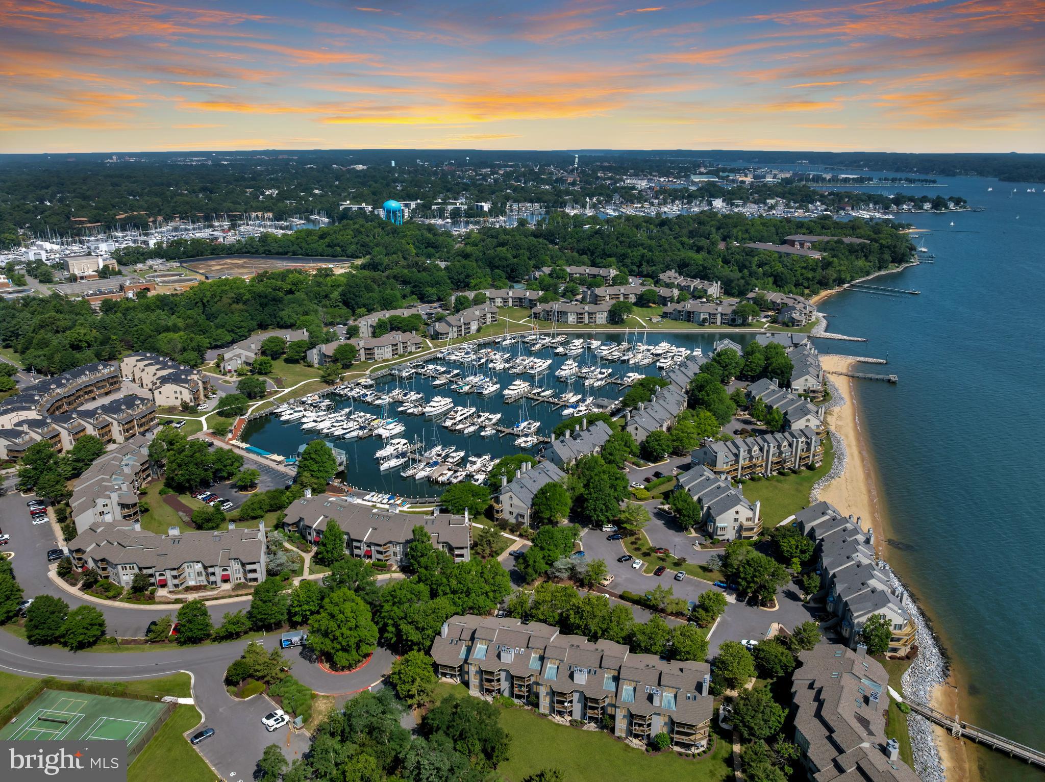 CHESAPEAKE HARBOUR - Residential
