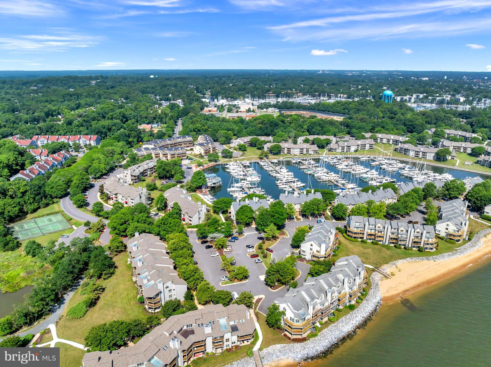 CHESAPEAKE HARBOUR - Residential