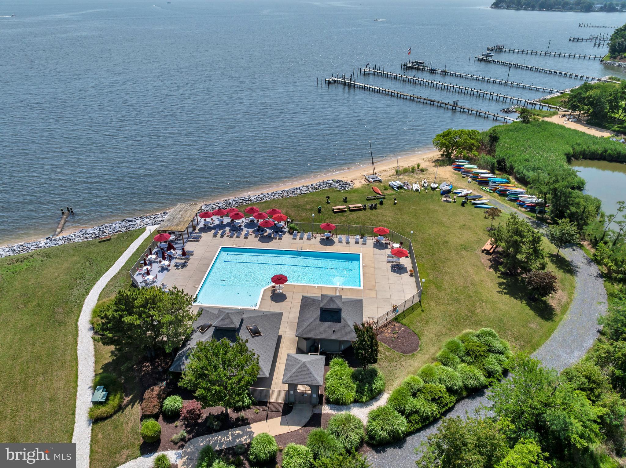 CHESAPEAKE HARBOUR - Residential