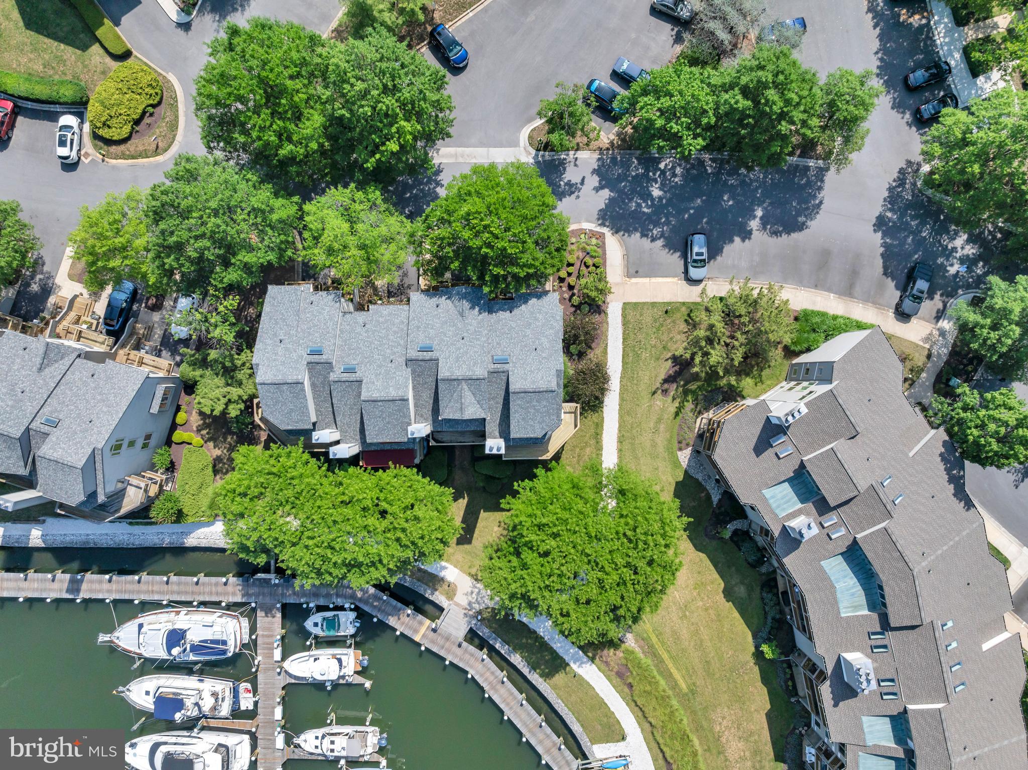CHESAPEAKE HARBOUR - Residential