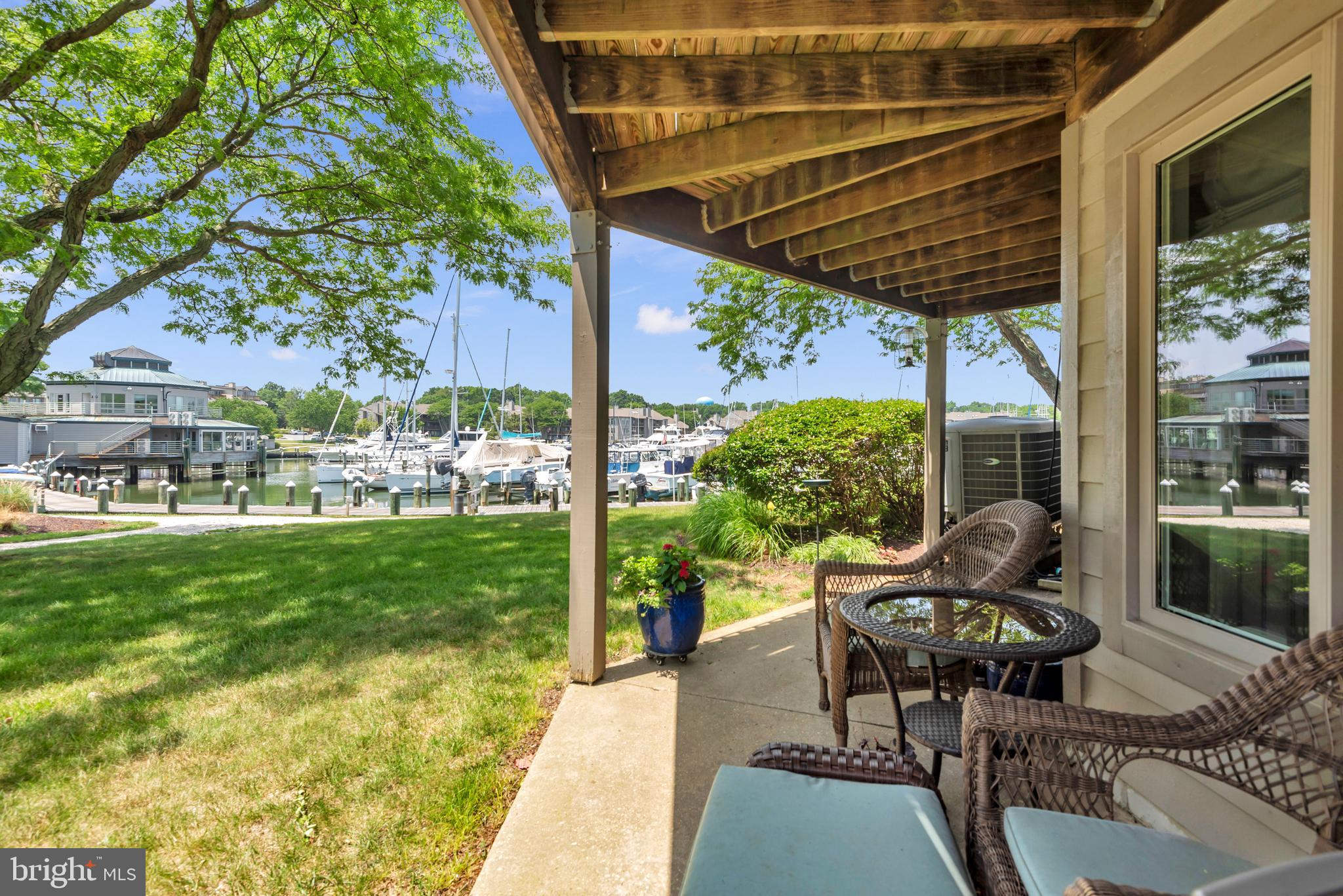 CHESAPEAKE HARBOUR - Residential