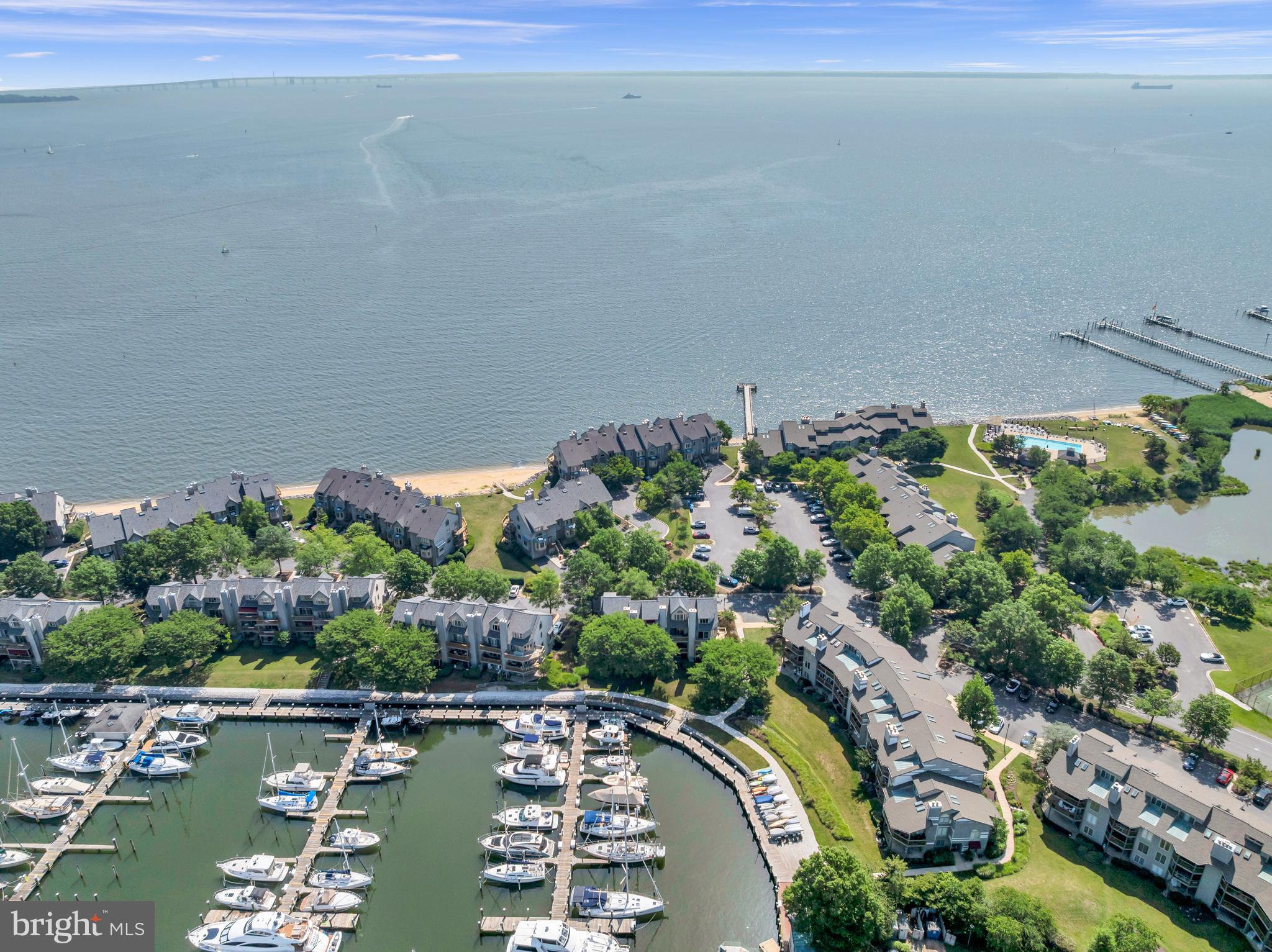CHESAPEAKE HARBOUR - Residential