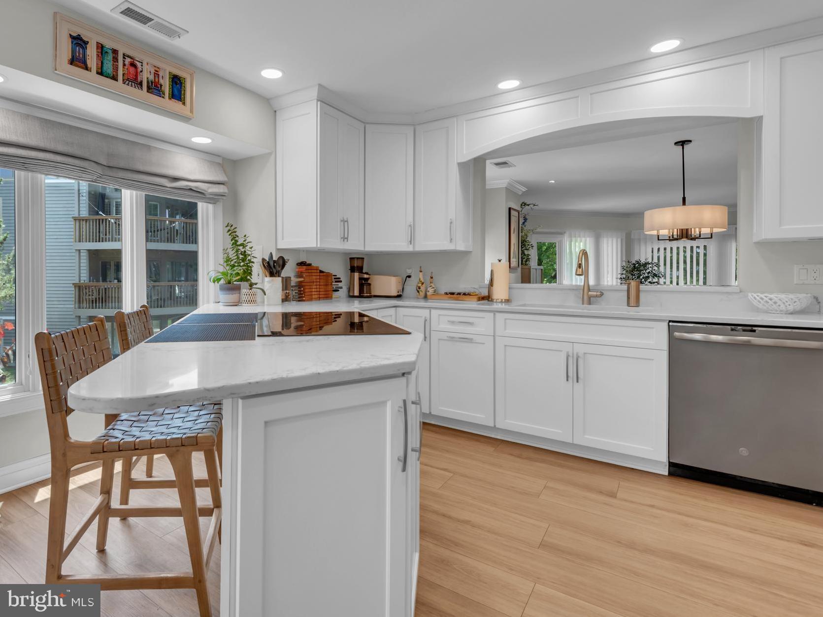 CHESAPEAKE HARBOUR - Residential
