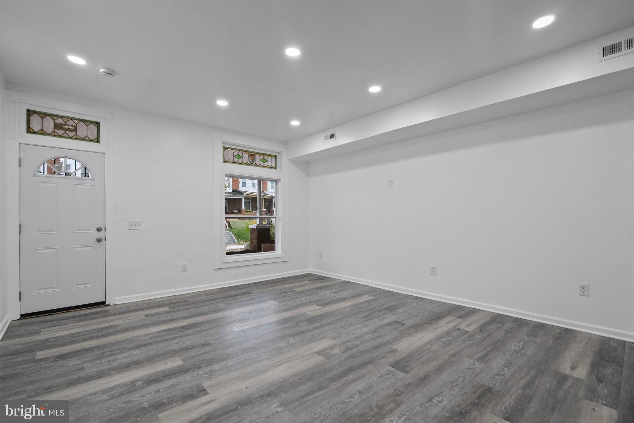BRIDGEVIEW - GREENLAWN - Residential