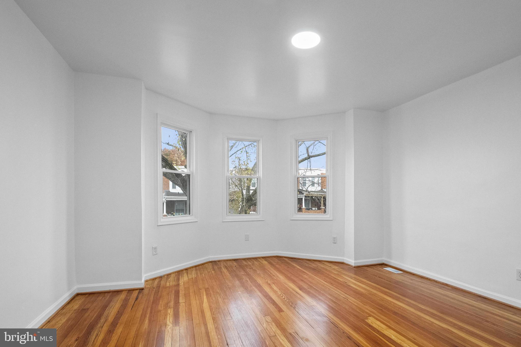 BRIDGEVIEW - GREENLAWN - Residential