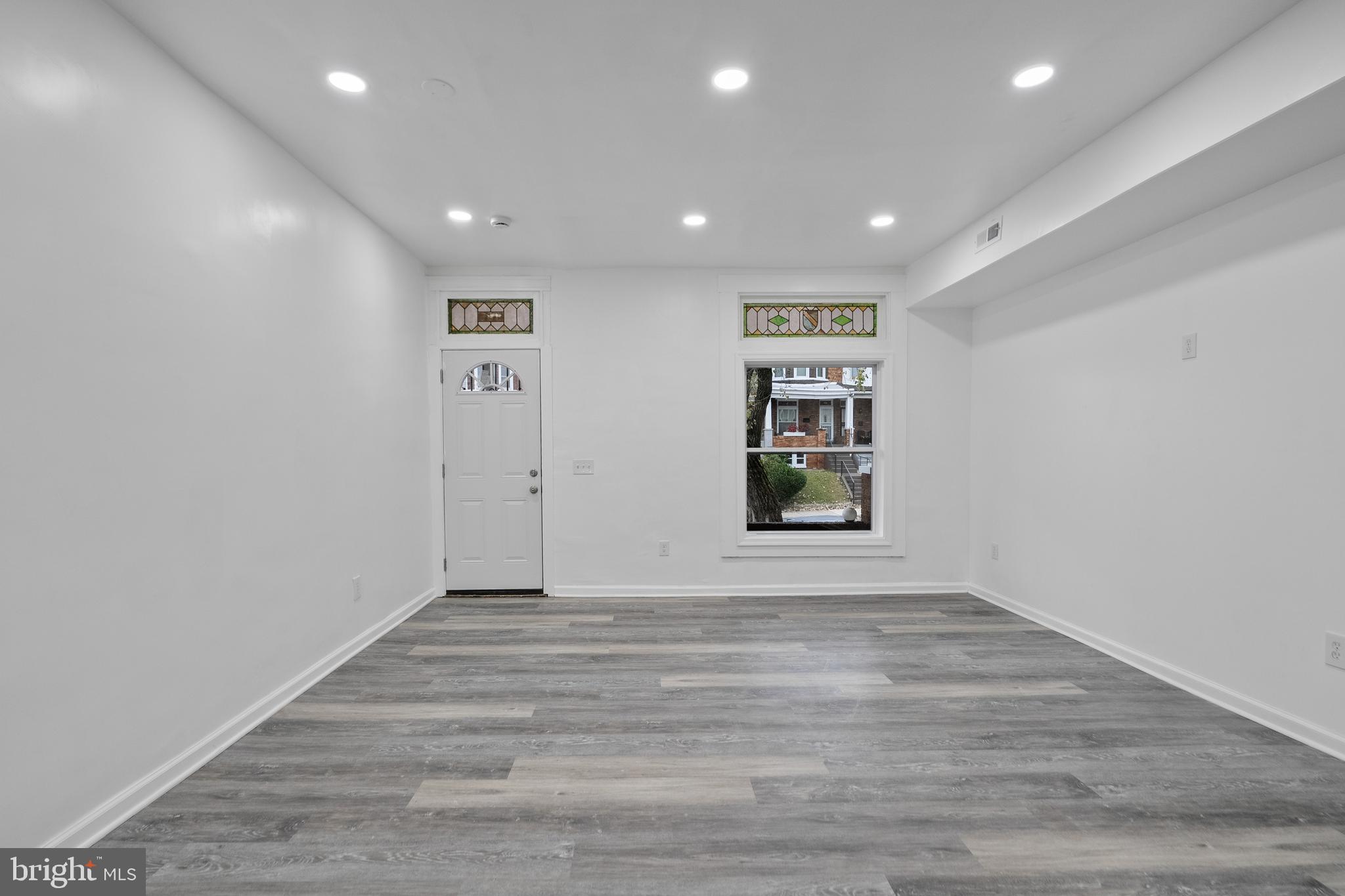 BRIDGEVIEW - GREENLAWN - Residential