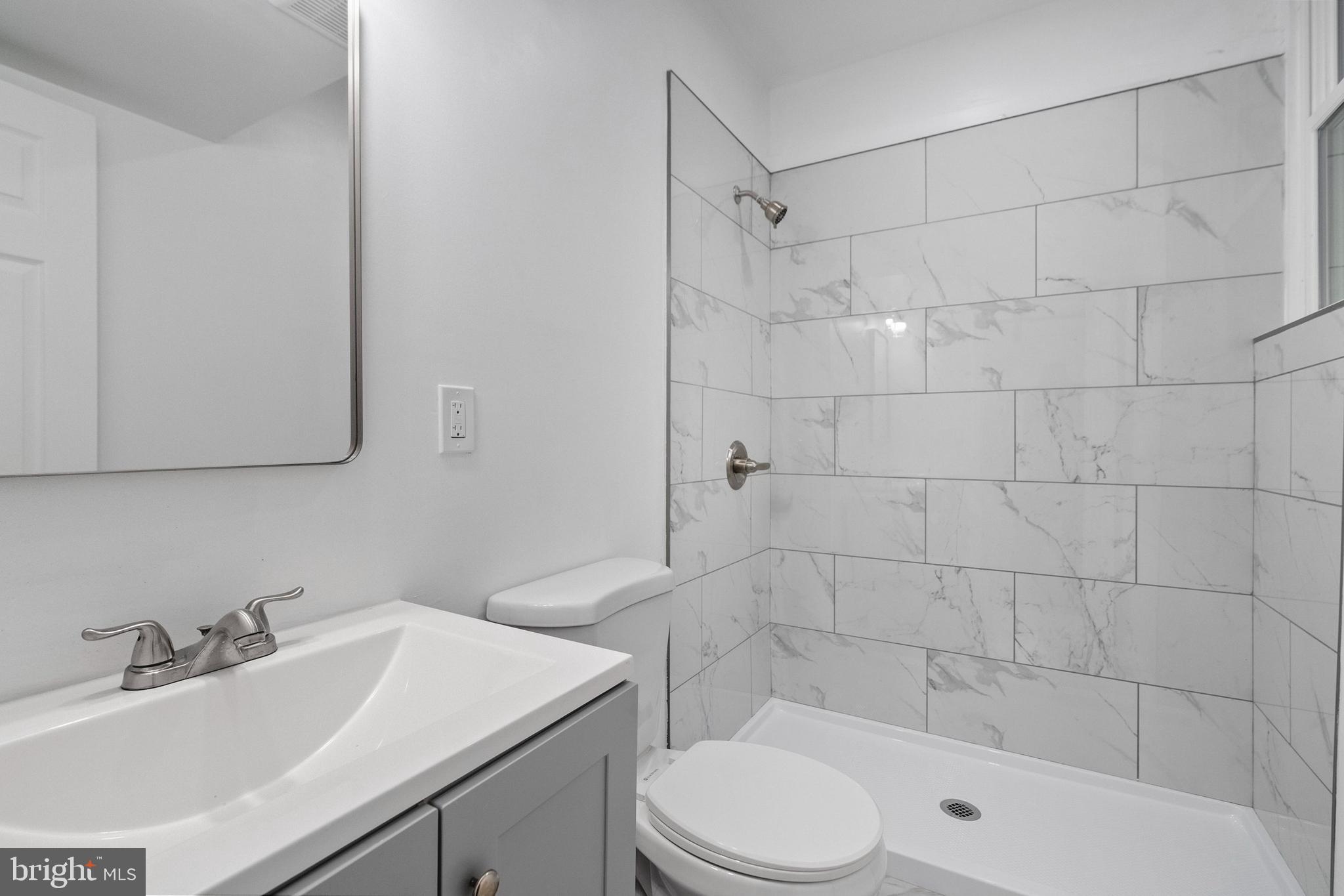 BRIDGEVIEW - GREENLAWN - Residential