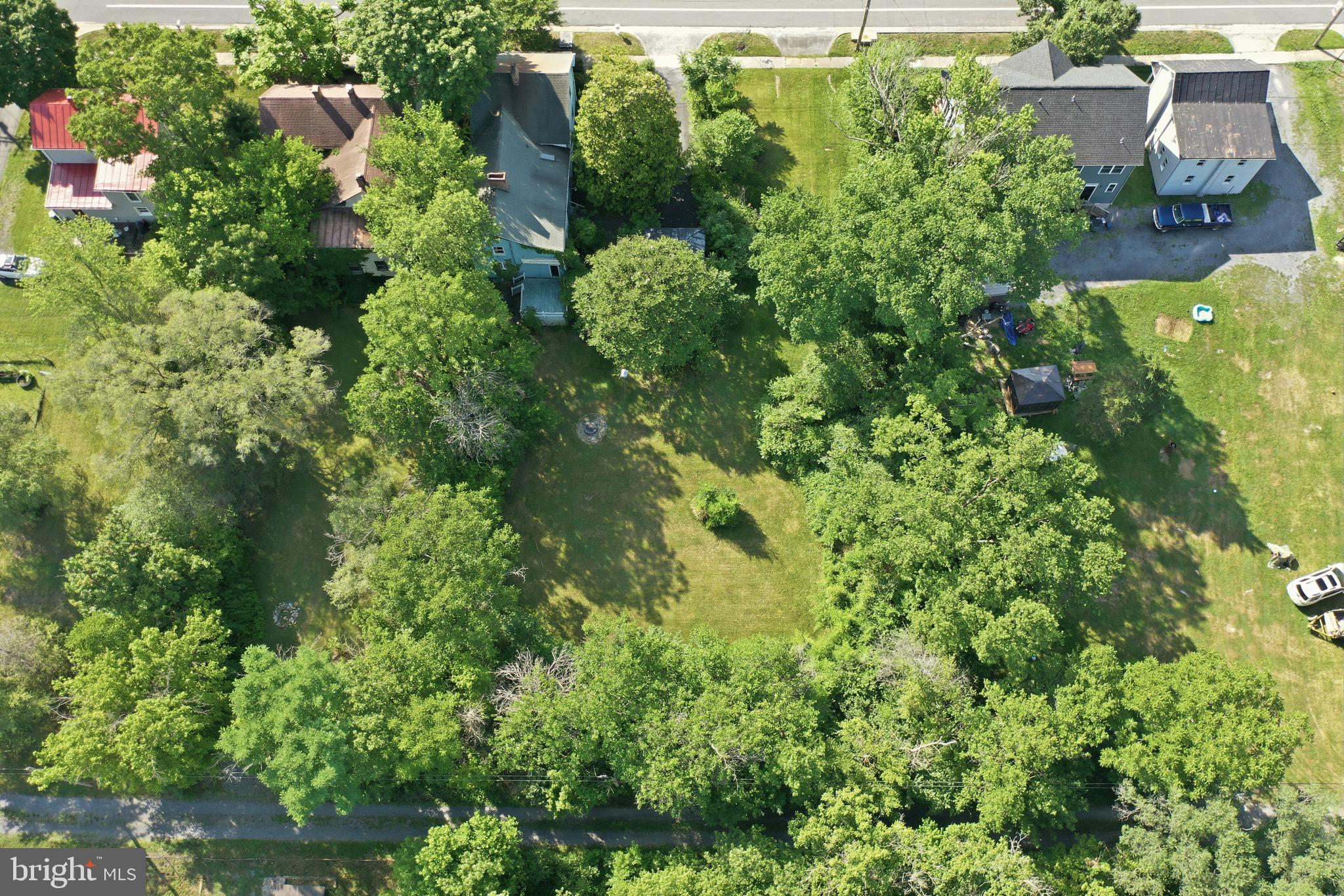 MIDDLETOWN - Residential