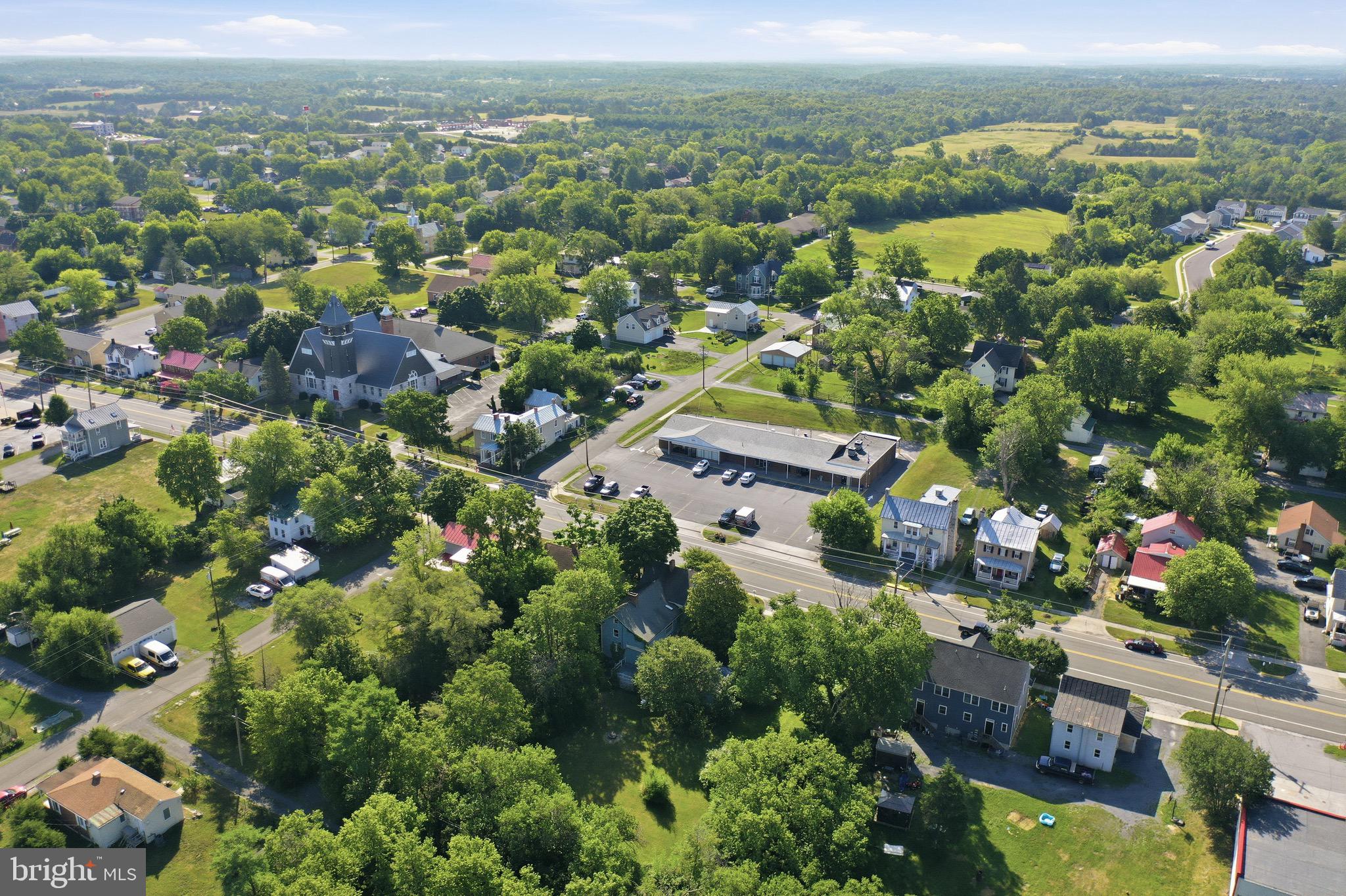 MIDDLETOWN - Residential