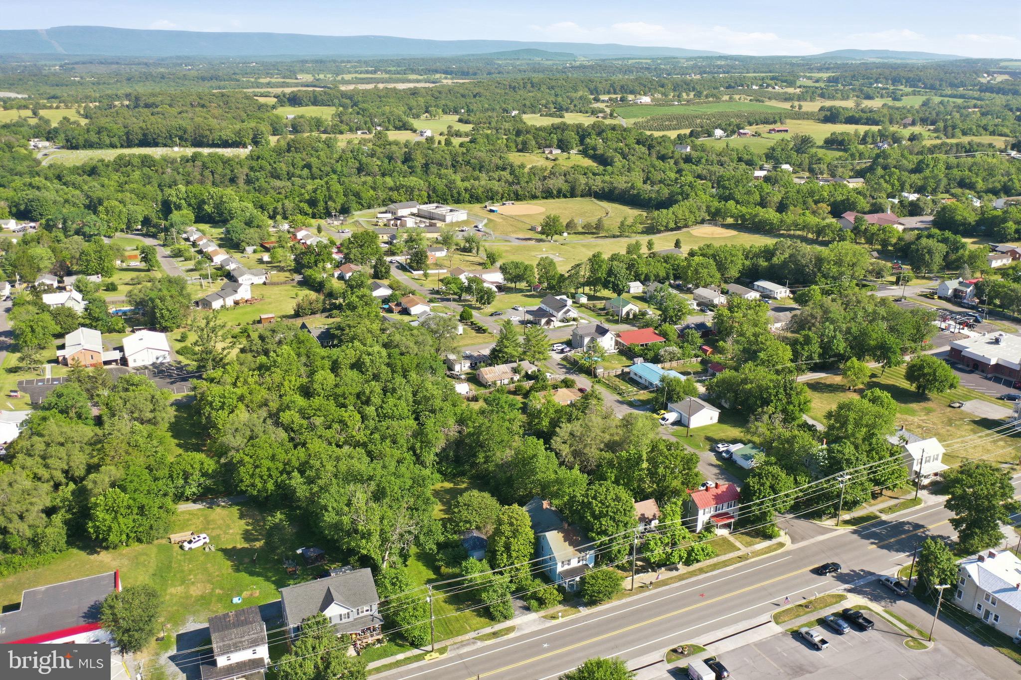MIDDLETOWN - Residential