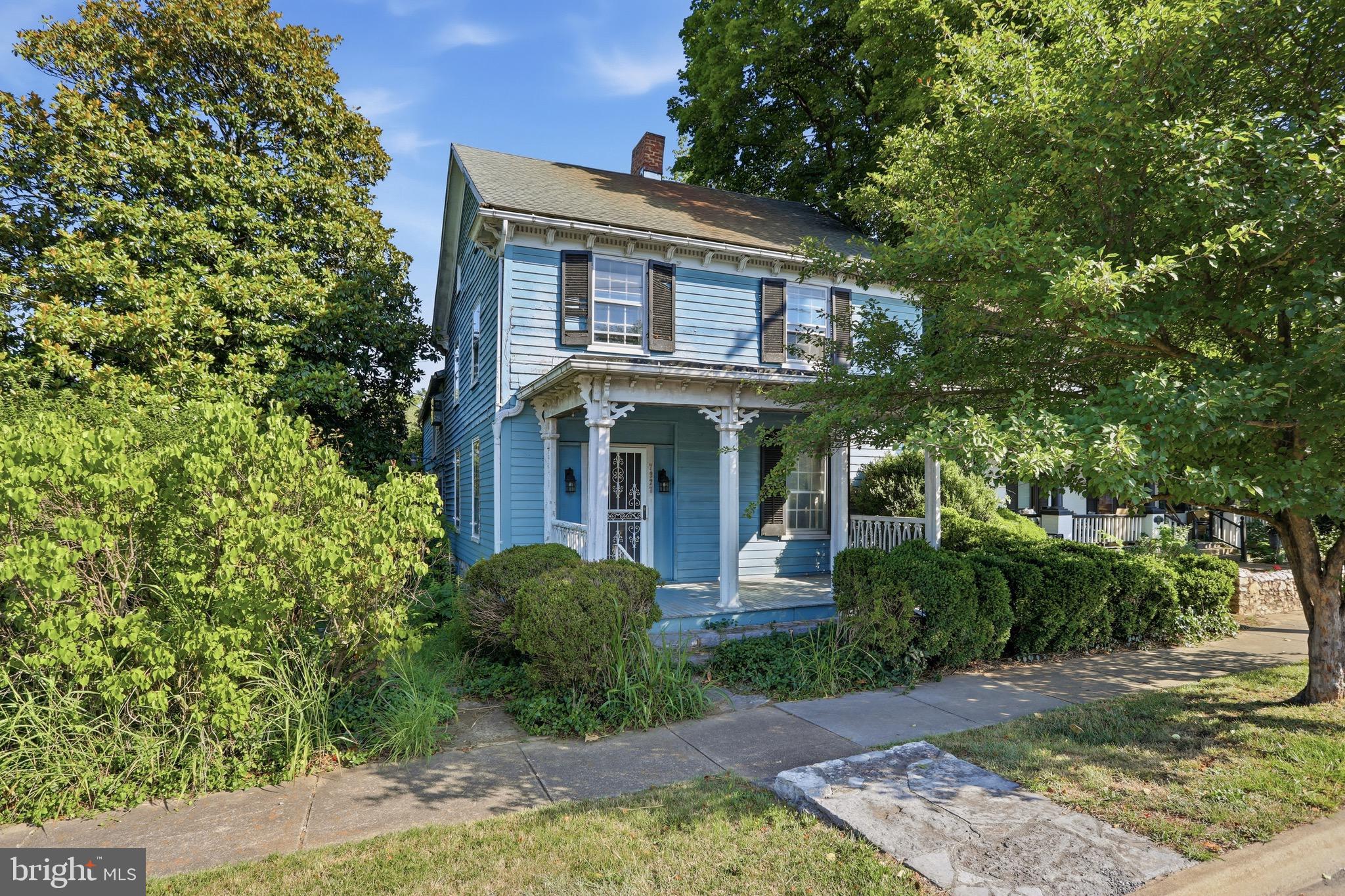 MIDDLETOWN - Residential