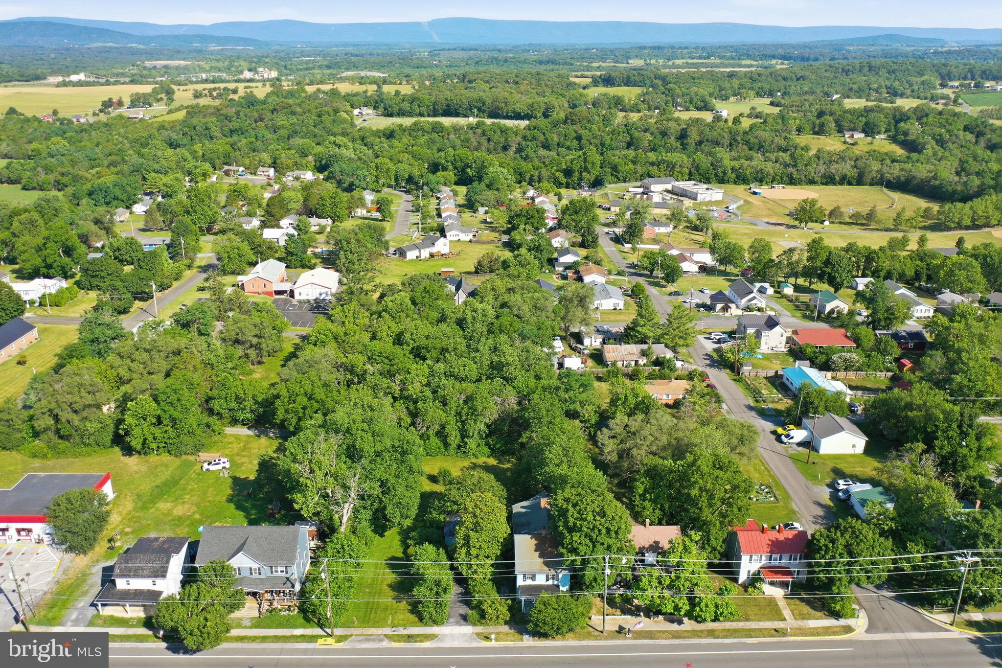 MIDDLETOWN - Residential