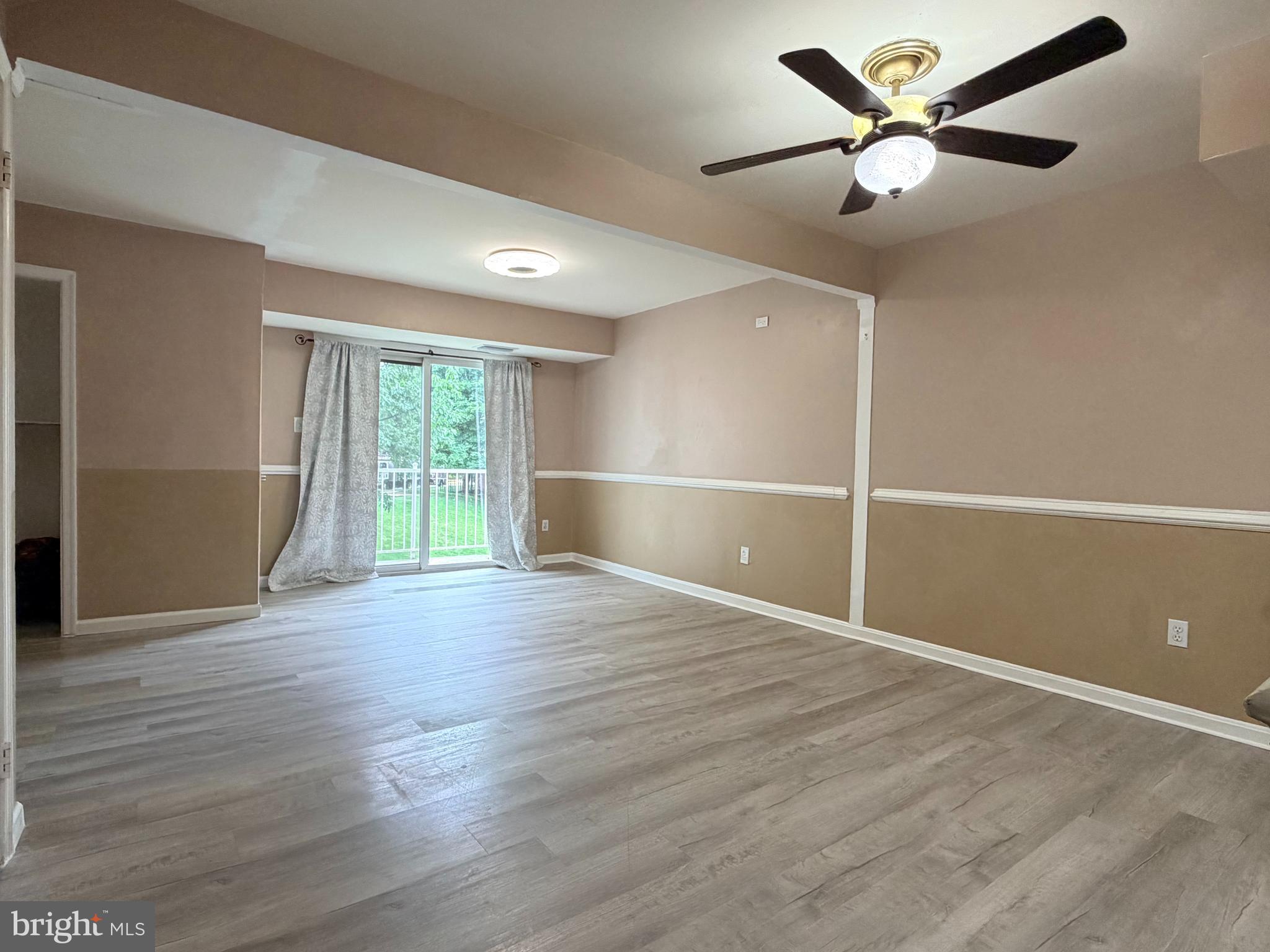 THE MEADOWS - Residential