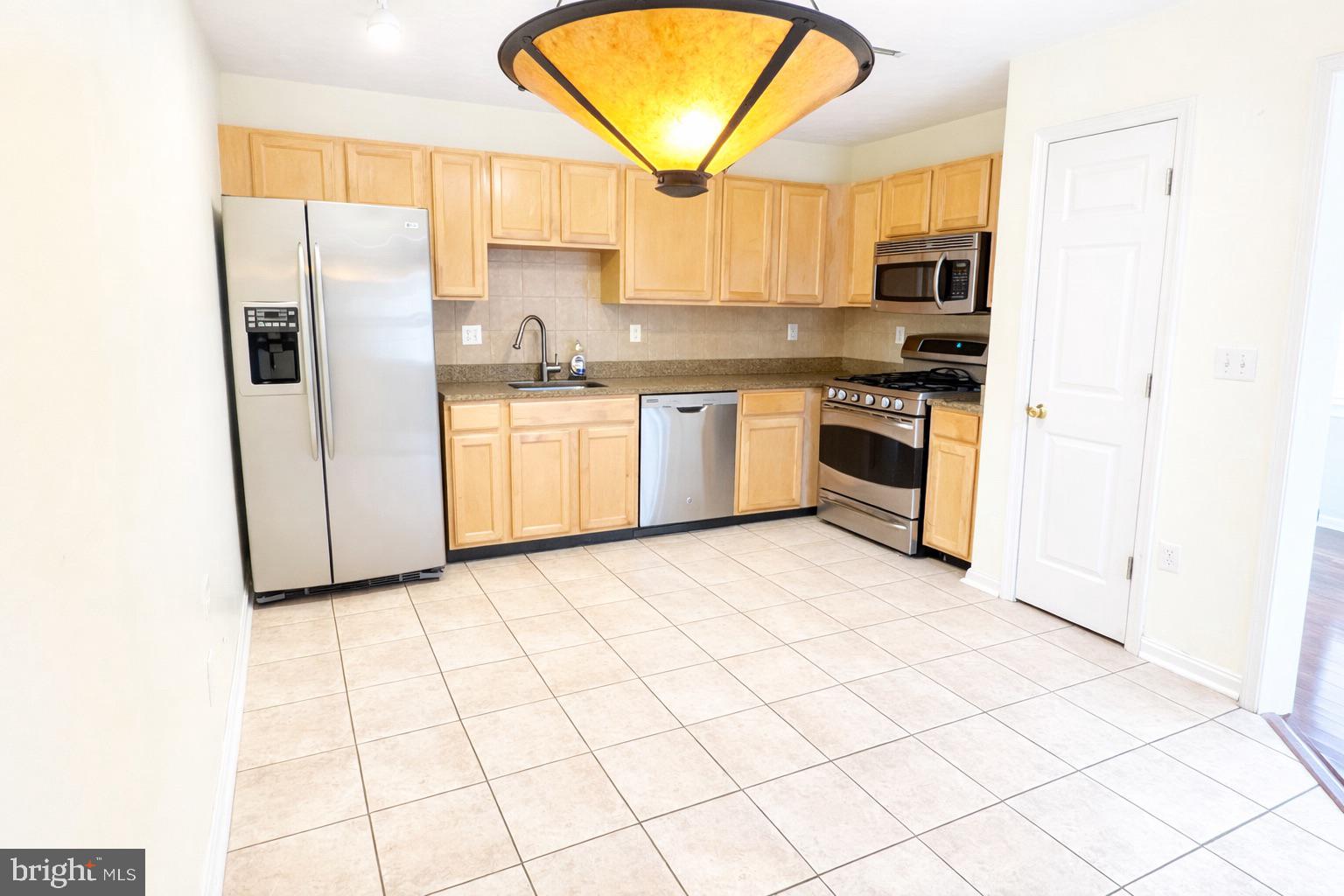 RENT SPECIAL************ 1/2 off SECURITY DEPOSIT***********

Beautiful 3BR Townhome for Rent in Annapolis – 30 Ironstone Ct

Welcome to this beautifully maintained 3-bedroom, 2.5-bath back-to-back townhouse located in the heart of Annapolis. This spacious home offers a comfortable layout with stylish finishes and plenty of natural light throughout. 

The main level features gorgeous hardwood floors, creating a warm and inviting living space perfect for relaxing or entertaining. The gourmet kitchen offers ample cabinetry, generous counter space, and a functional layout ideal for cooking and hosting.

Upstairs, you'll find wall-to-wall carpeting throughout the bedroom level for added comfort. The oversized primary suite is a true retreat, featuring a stunning chandelier that adds a touch of elegance, along with a spacious layout and en-suite bathroom.

Conveniently located near shopping, dining, major commuter routes, and everything Annapolis has to offer.

✨ Features:
• 3 Bedrooms | 2.5 Bathrooms
• Beautiful hardwood flooring on main level
• Wall-to-wall carpet upstairs
• Gourmet kitchen with ample cabinet space
• Oversized primary bedroom with elegant chandelier
• Bright and spacious layout
• Convenient Annapolis location near shopping and commuting routes

Don't miss the opportunity to call this beautiful Annapolis townhouse home.