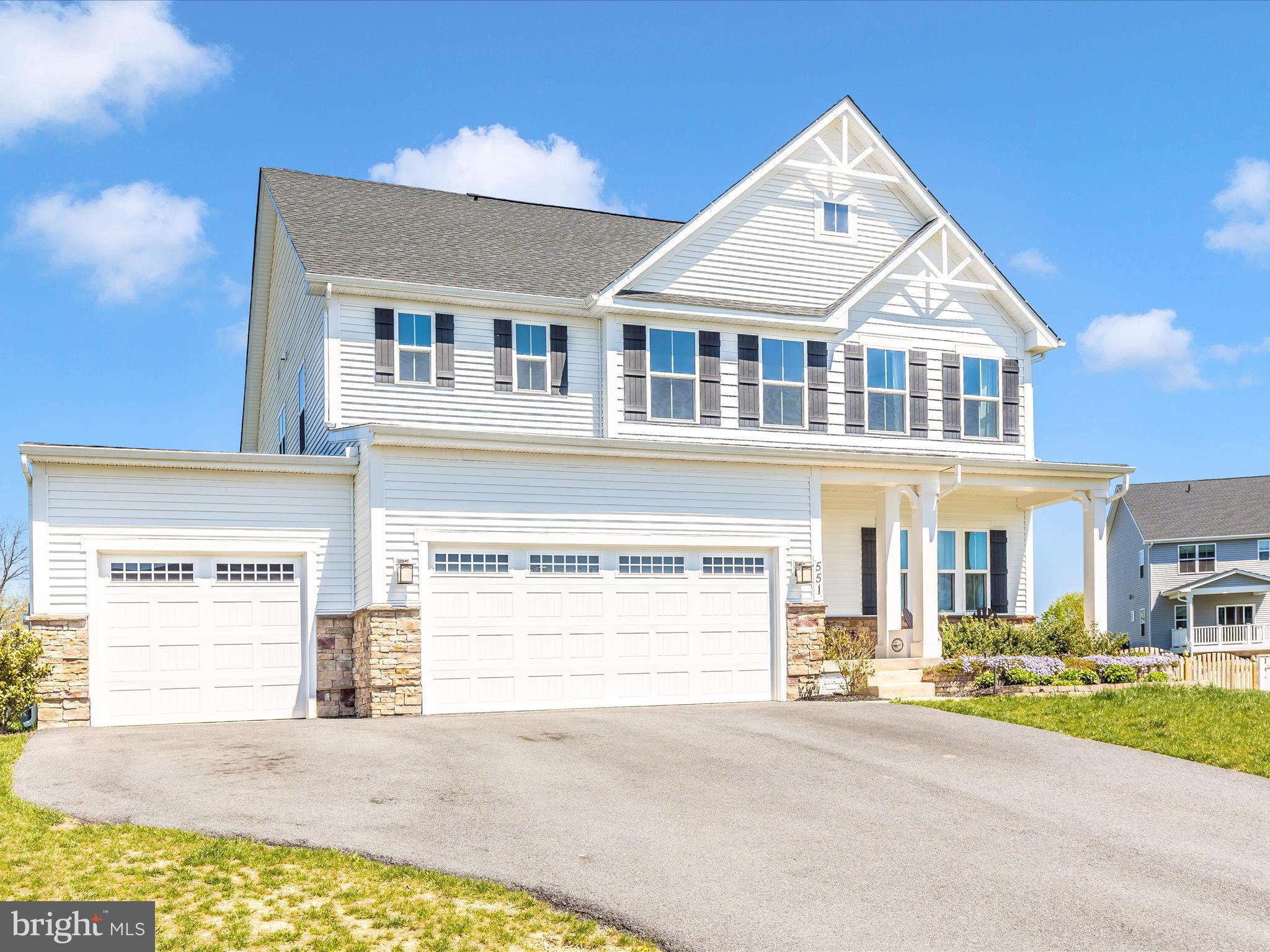 BROOKFIELD - Residential