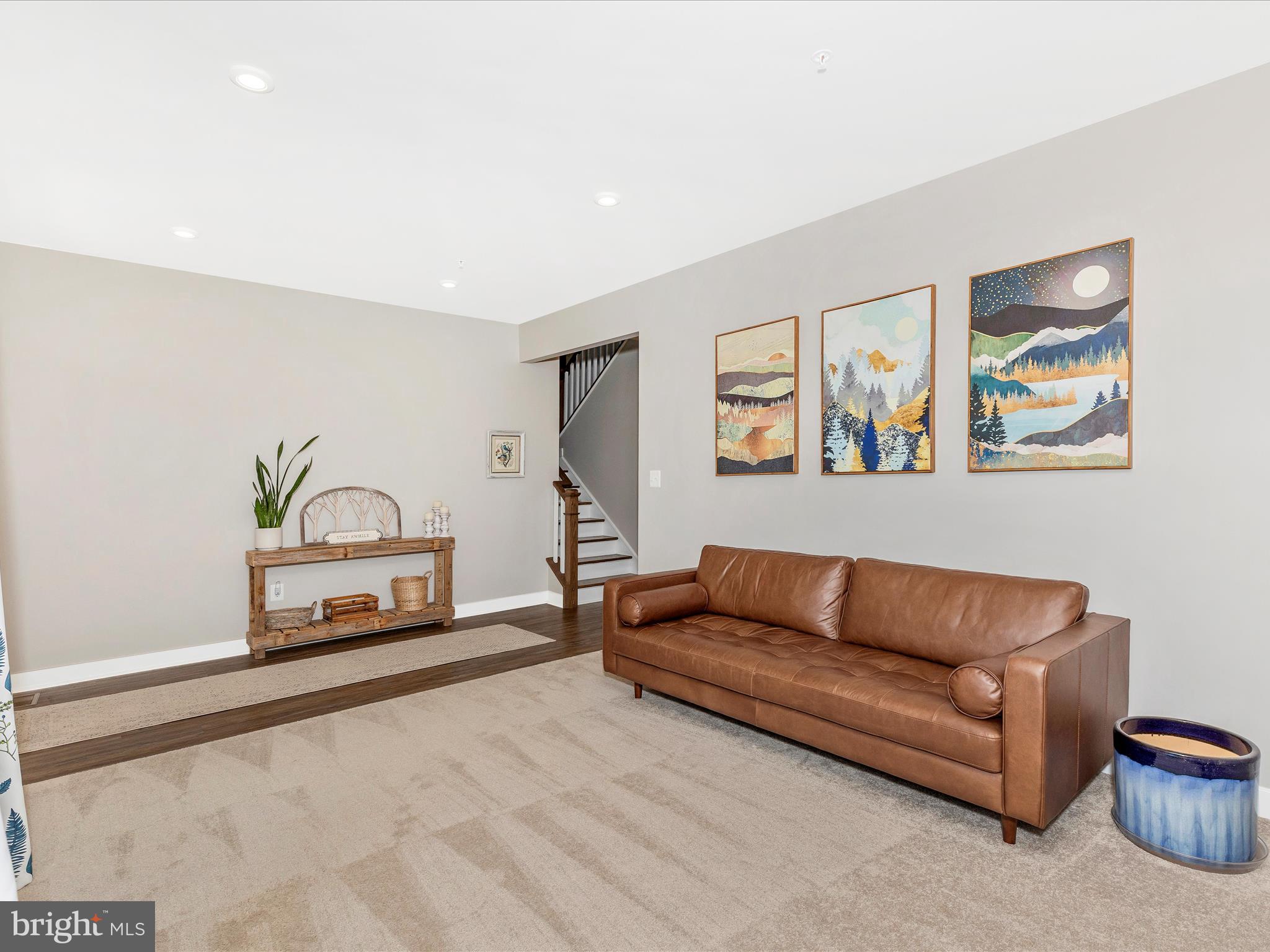 BROOKFIELD - Residential