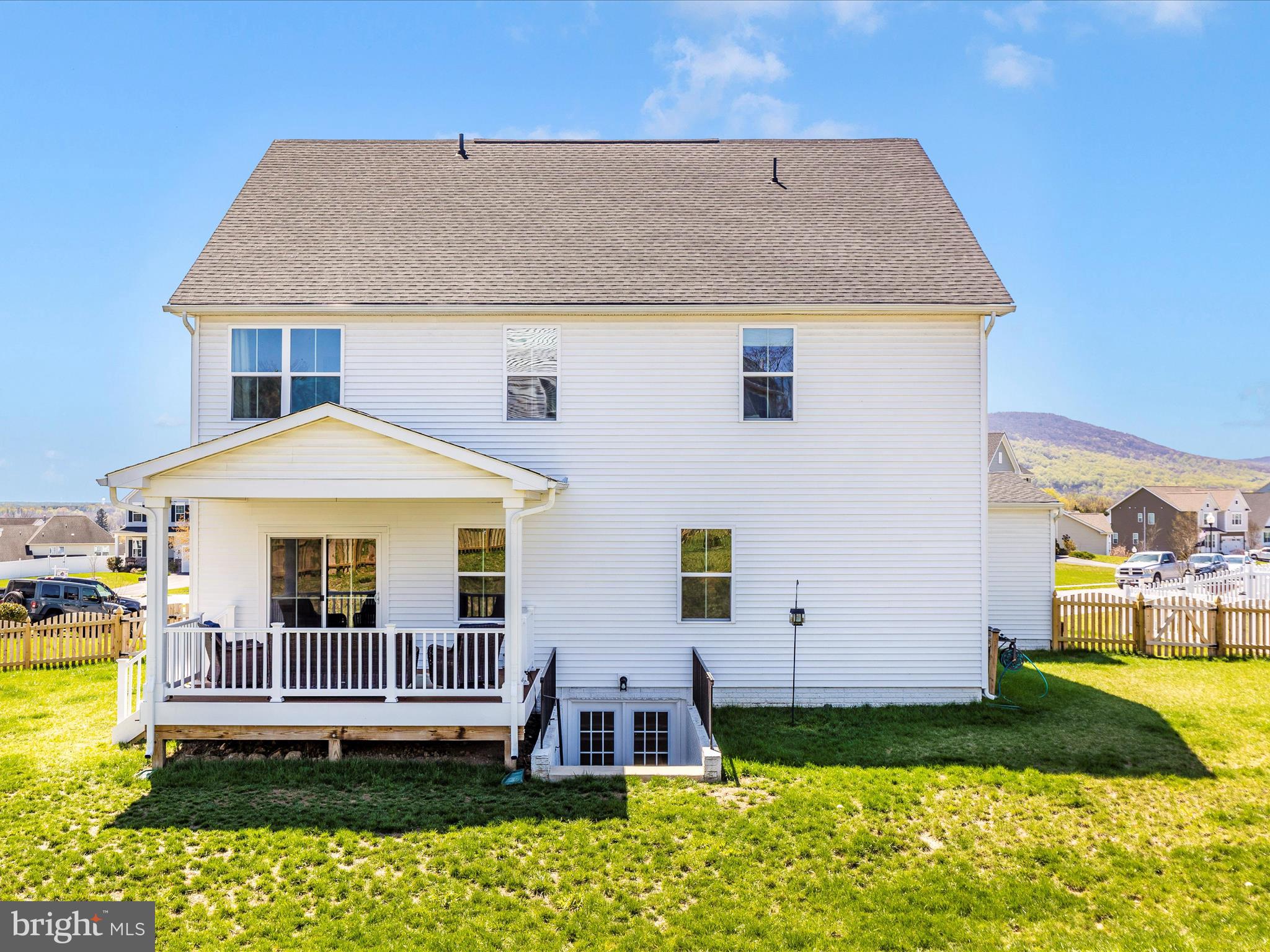 BROOKFIELD - Residential