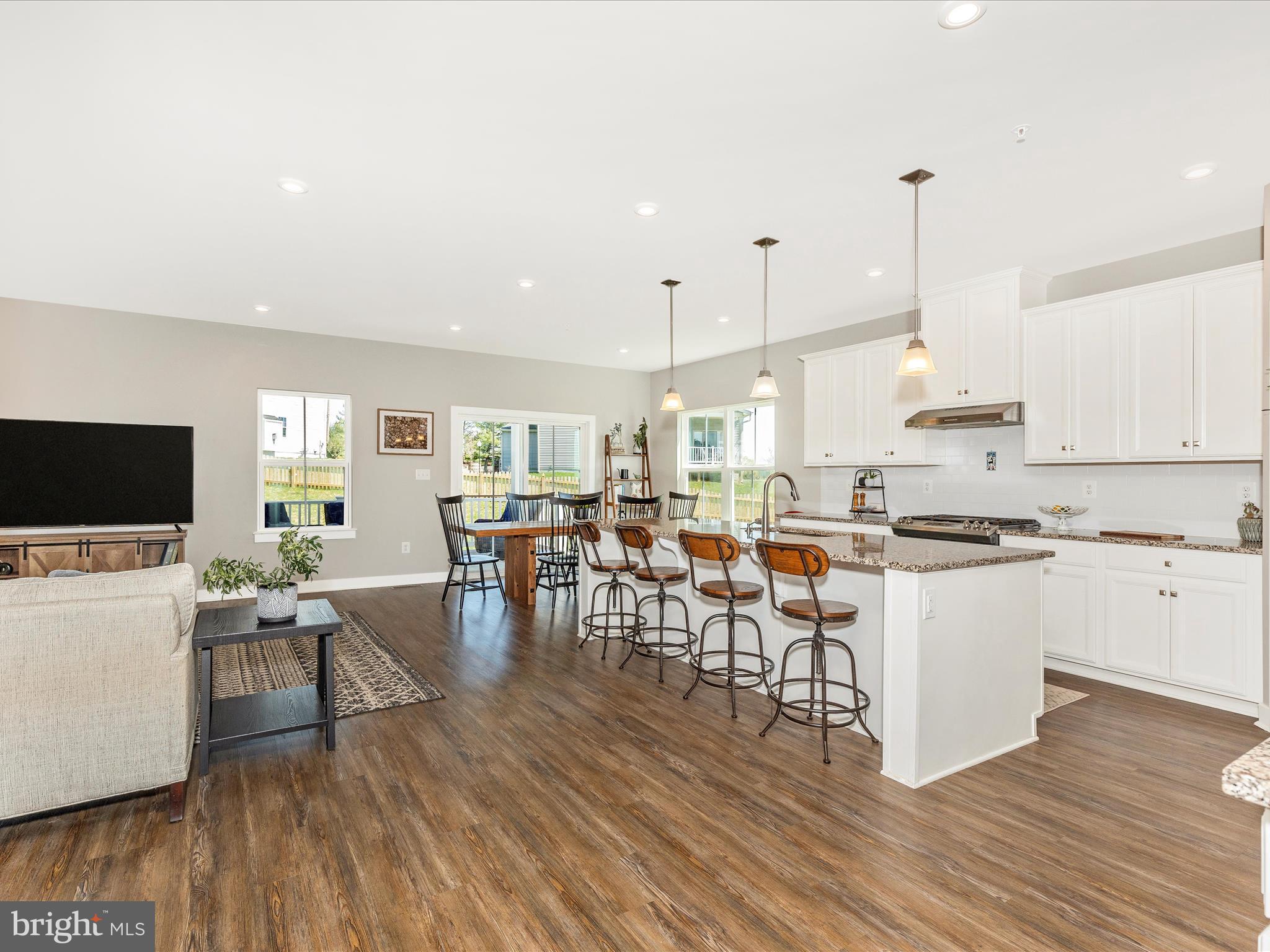 BROOKFIELD - Residential