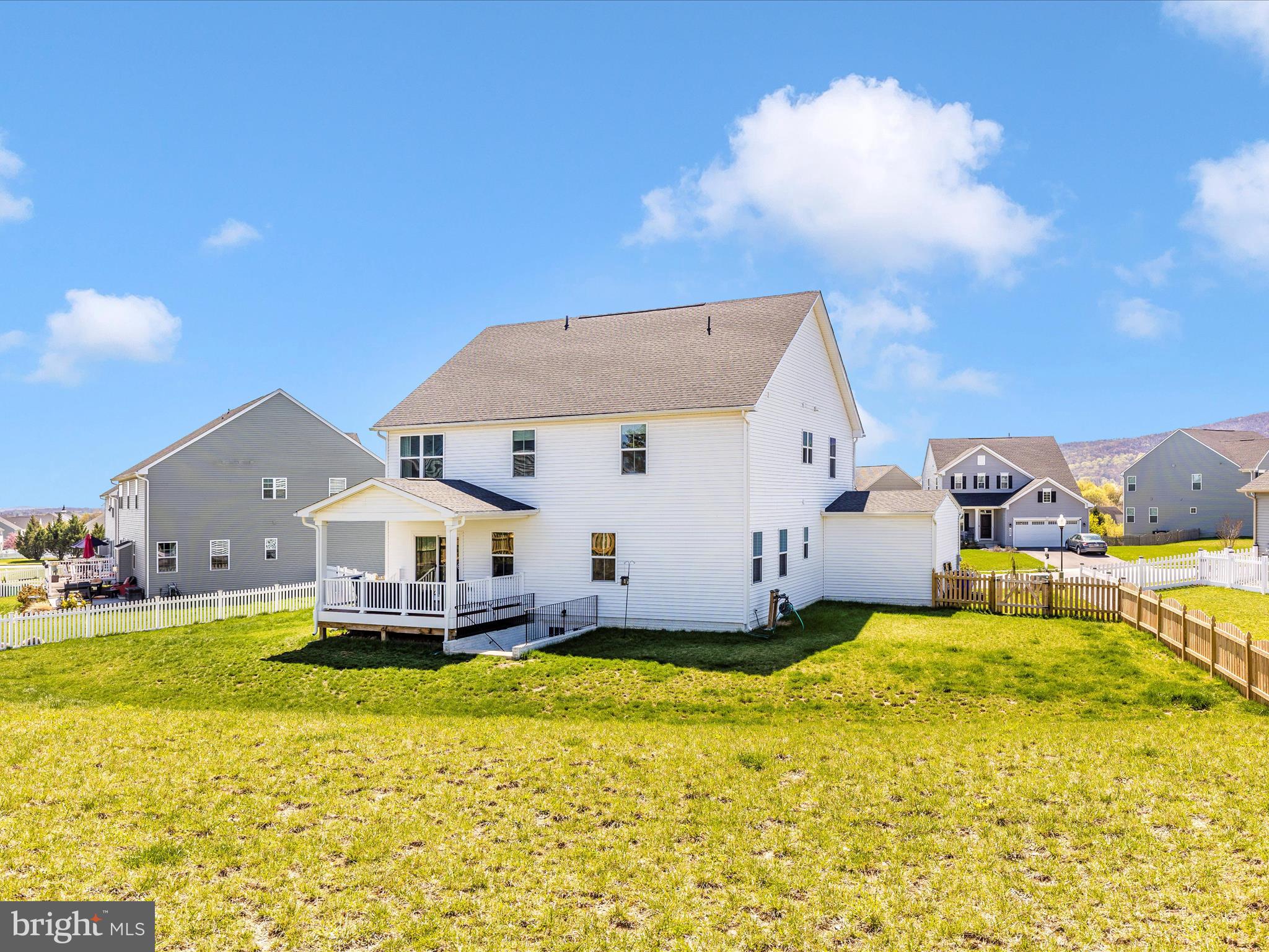 BROOKFIELD - Residential